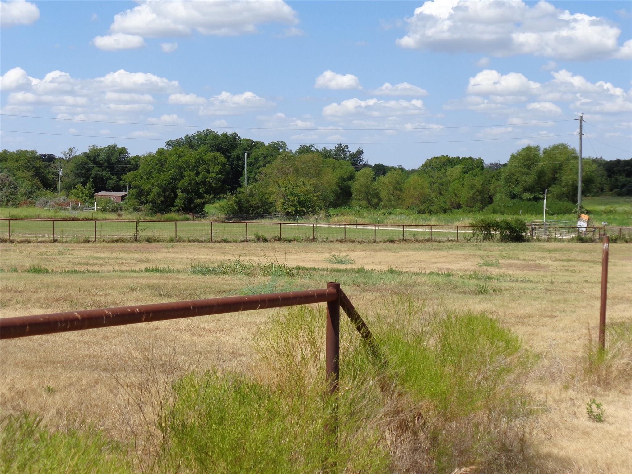 main property photo 35