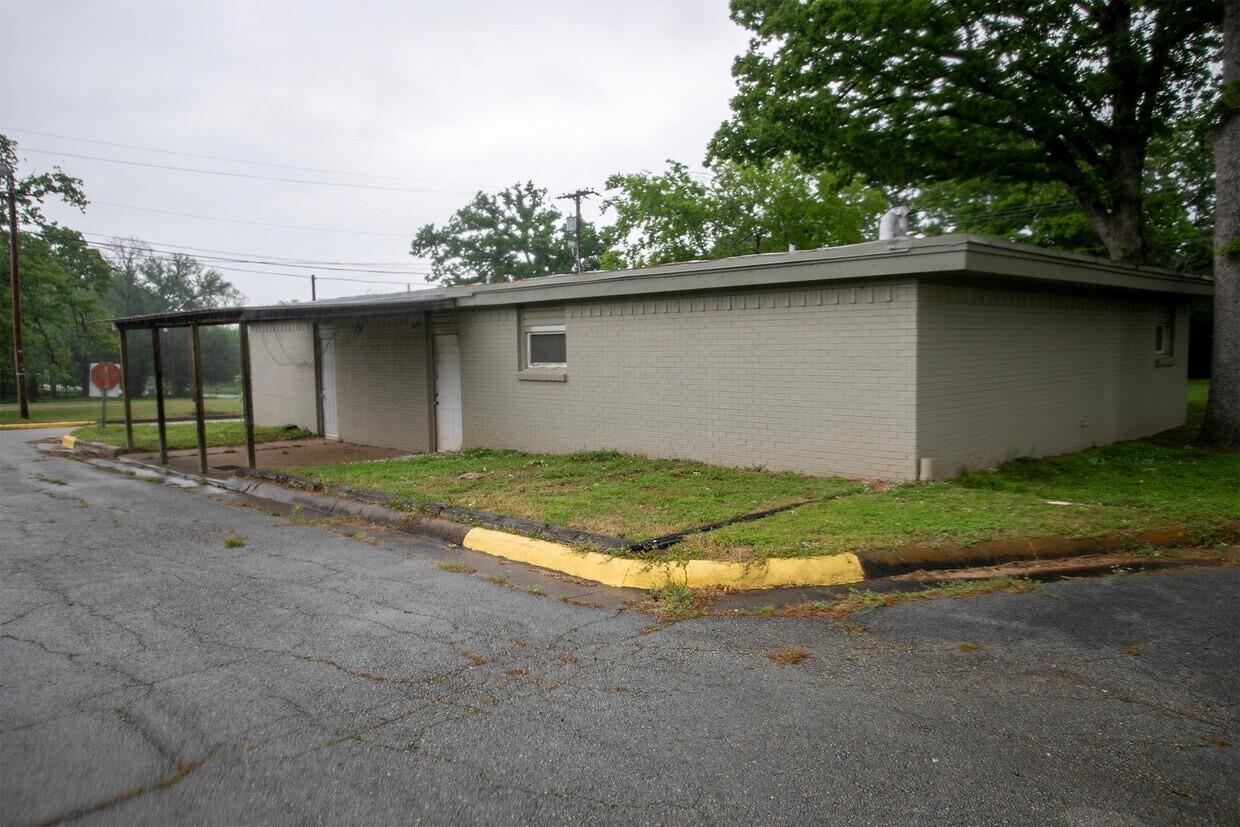 main property photo 26
