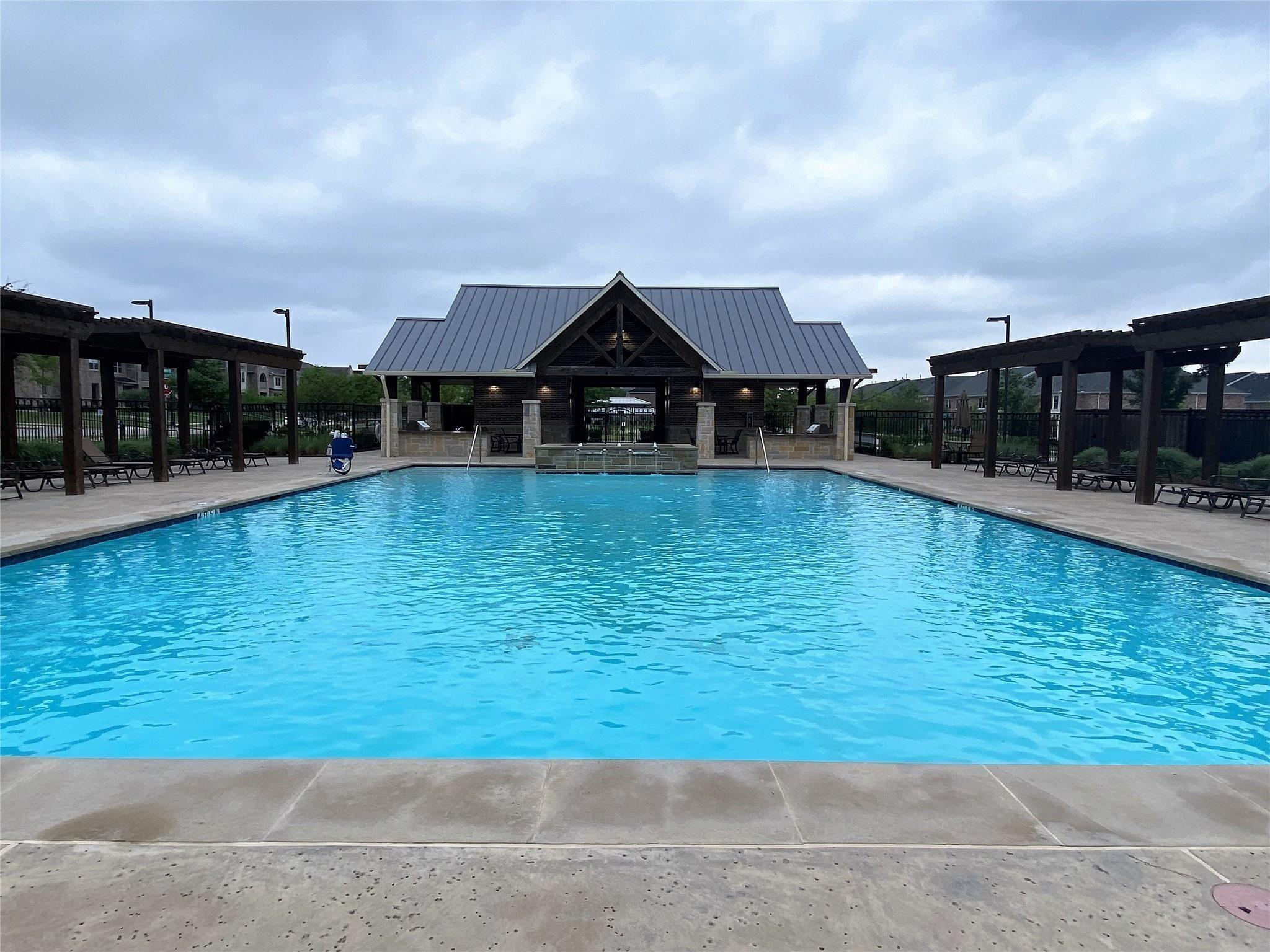 main property photo 19