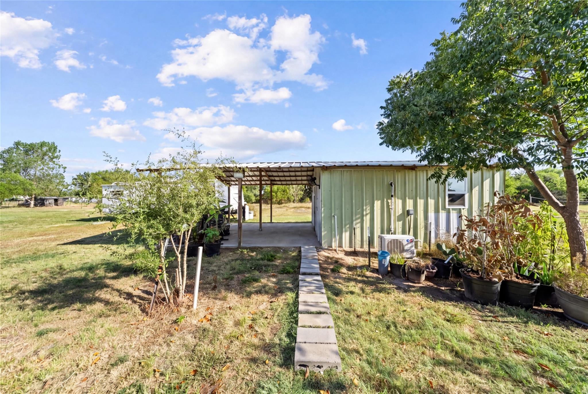 main property photo 20