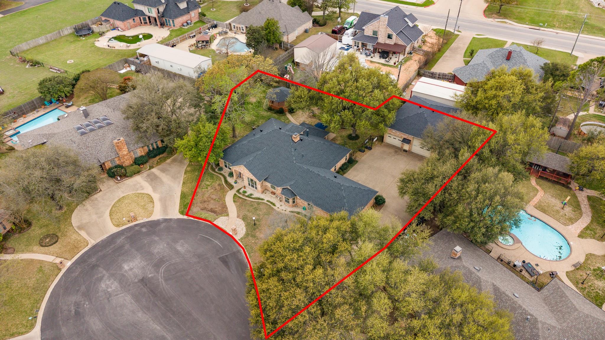 main property photo 38