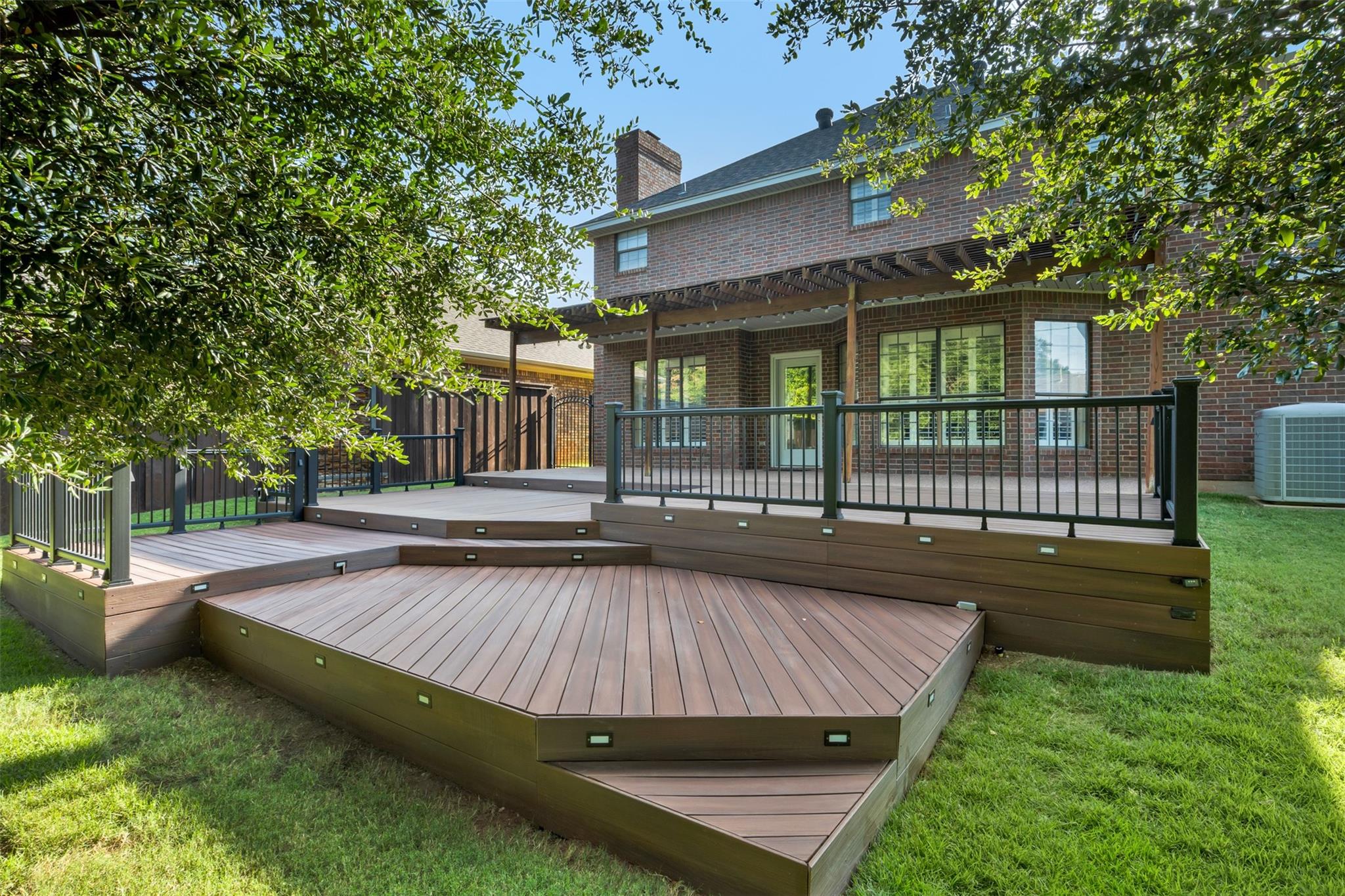 main property photo 38