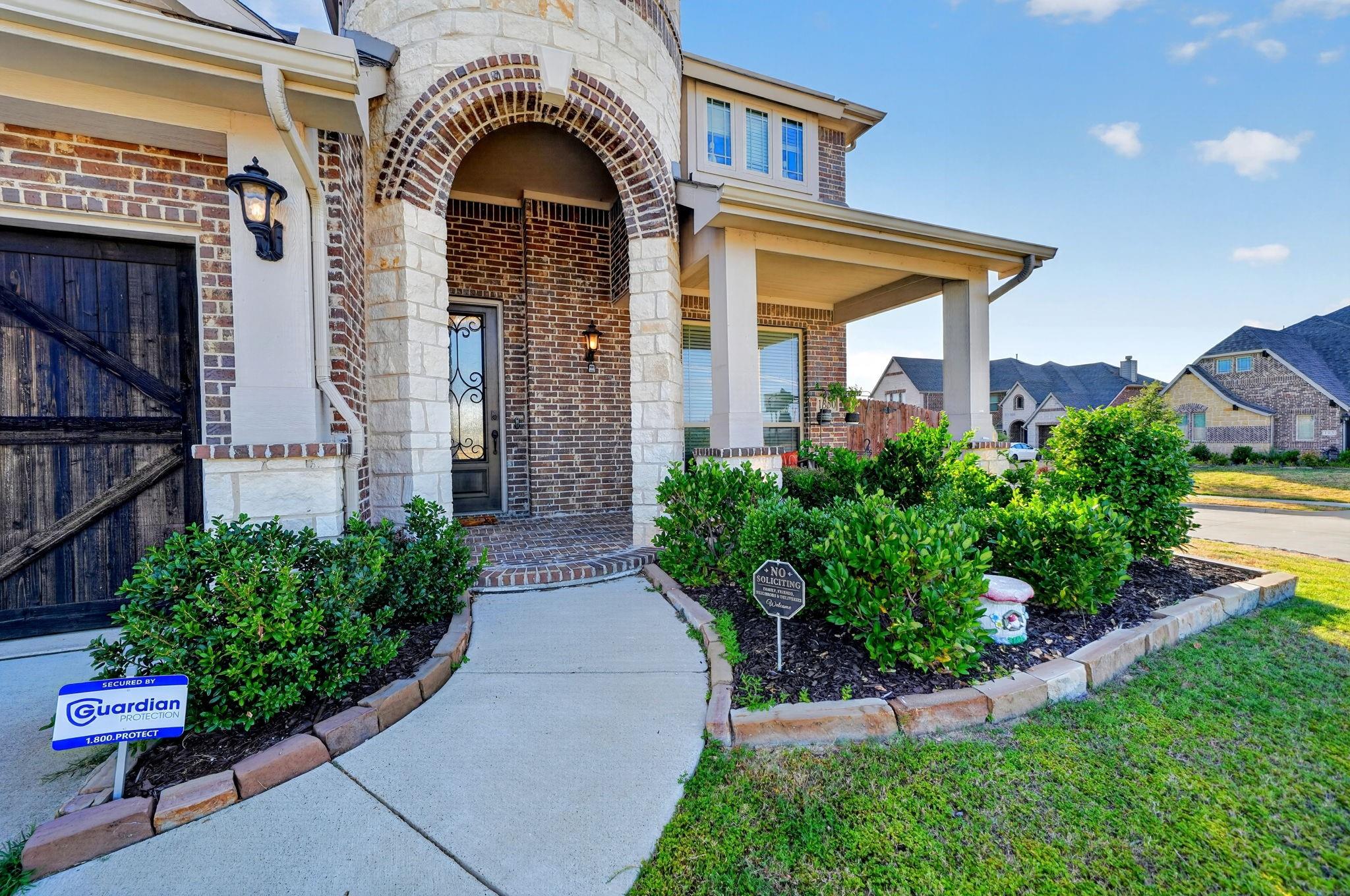main property photo 34