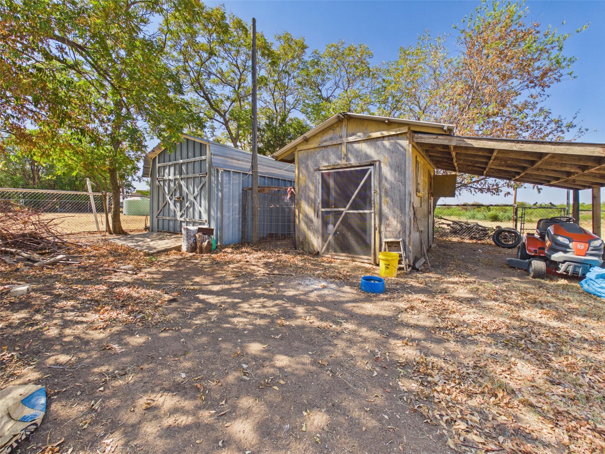 main property photo 36