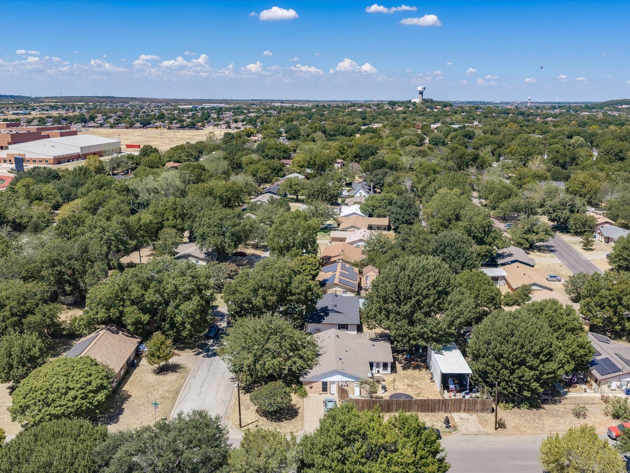 main property photo 39
