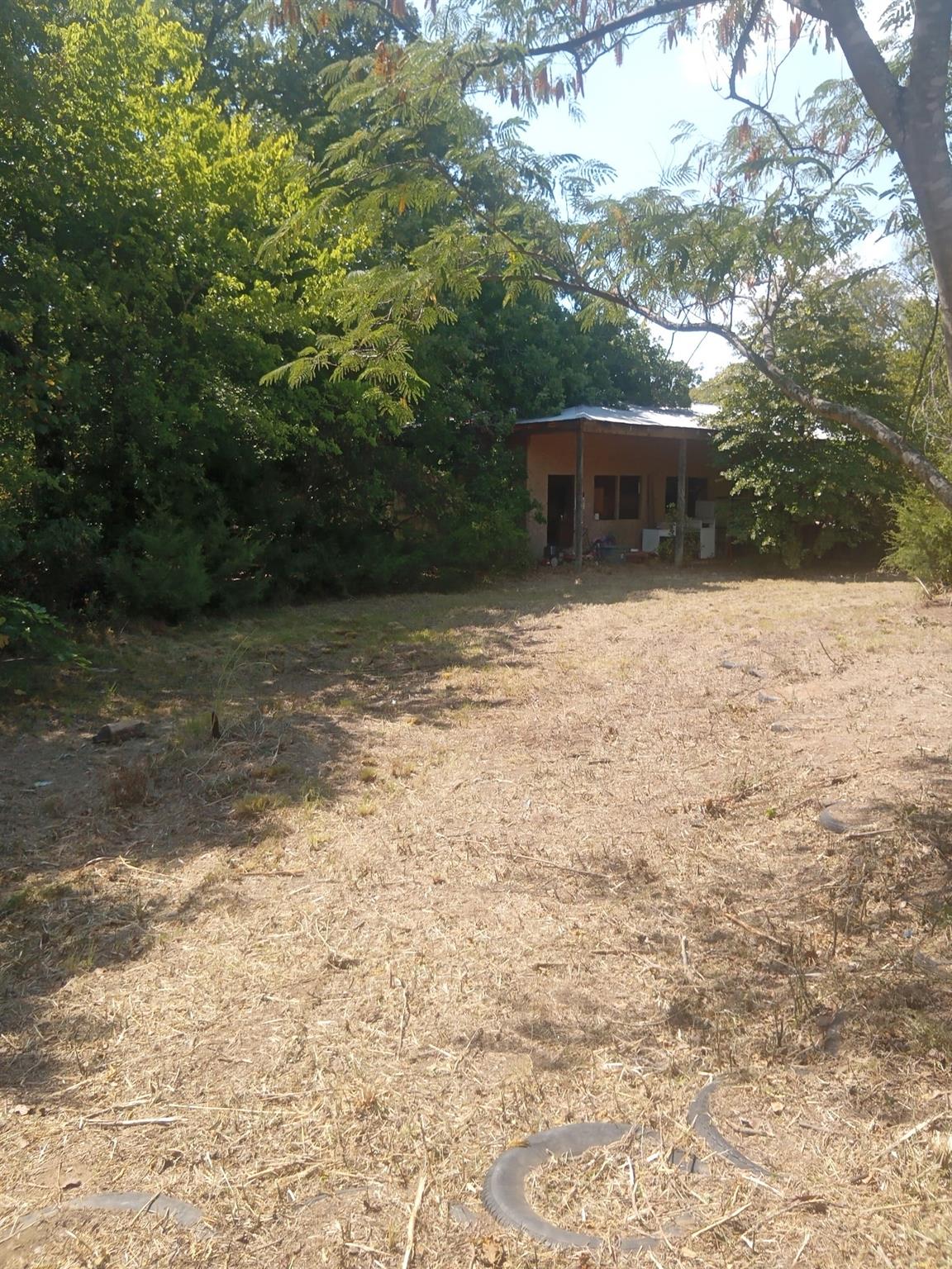 main property photo 13