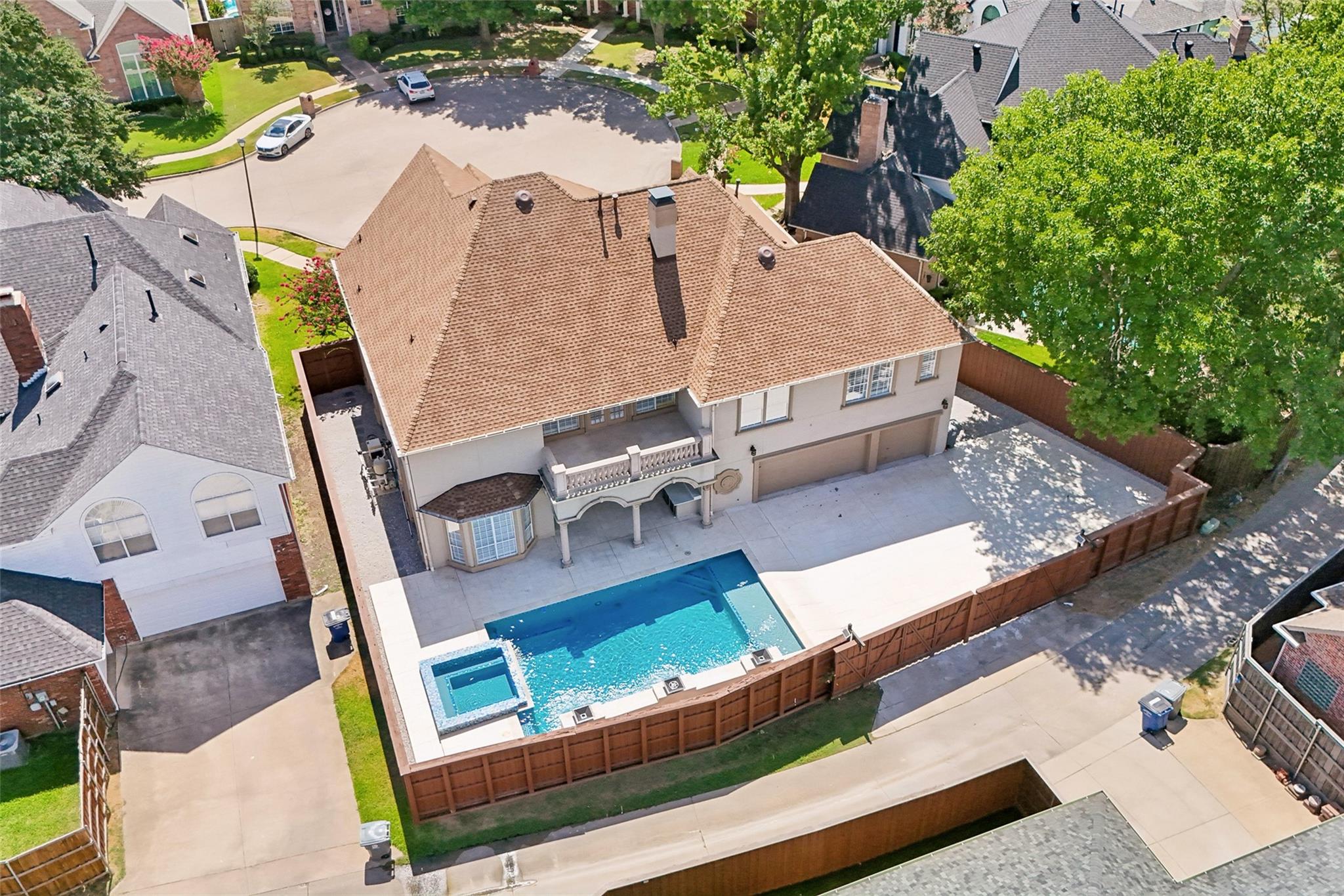 main property photo 27