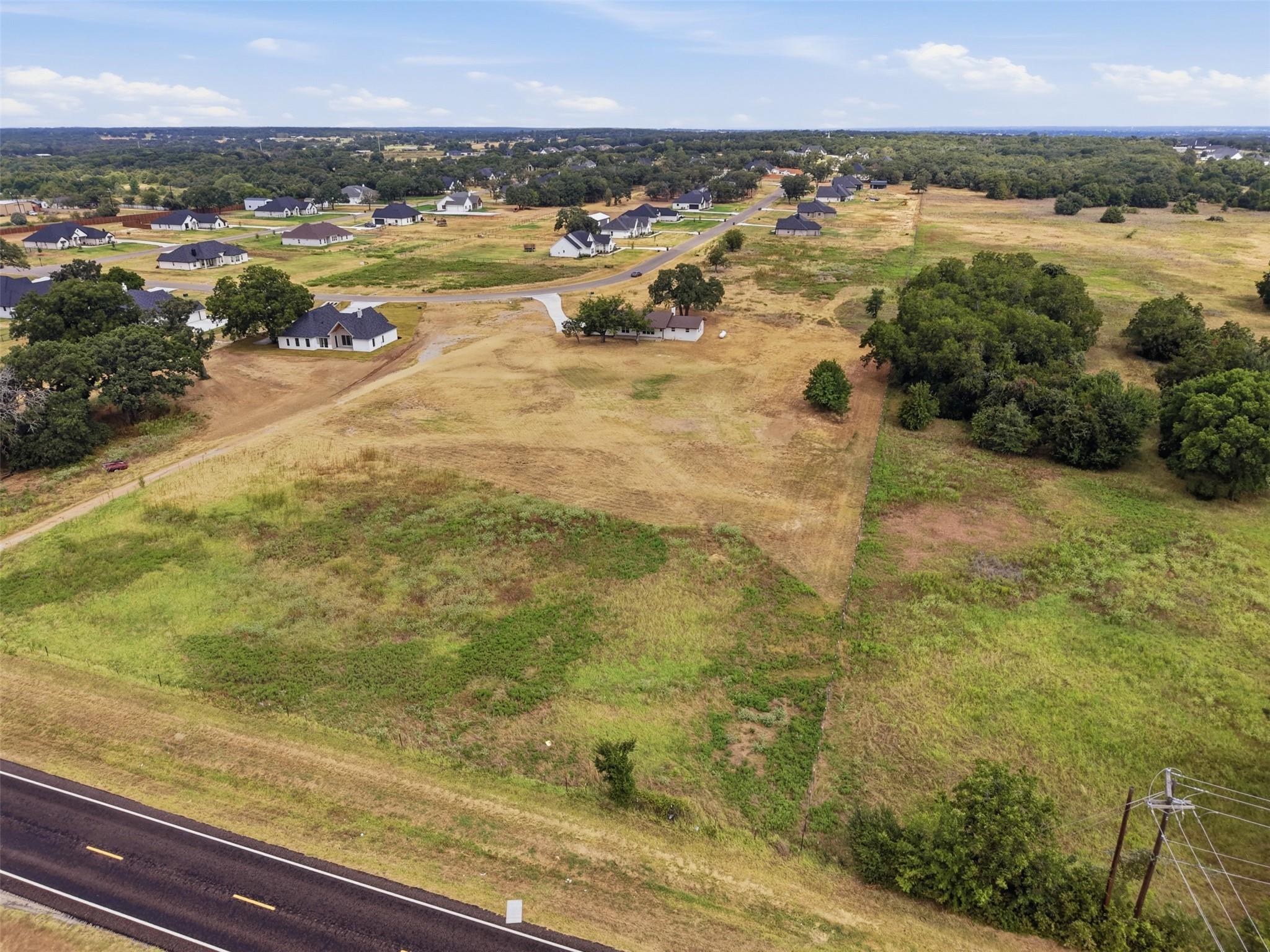 main property photo 20