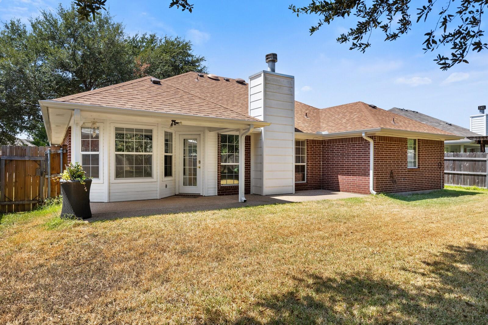 main property photo 37