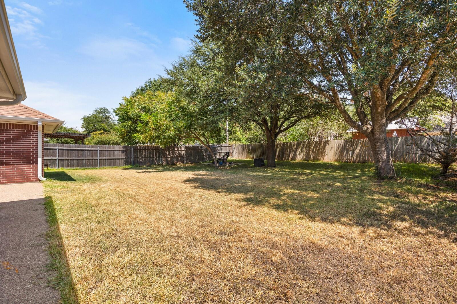 main property photo 38