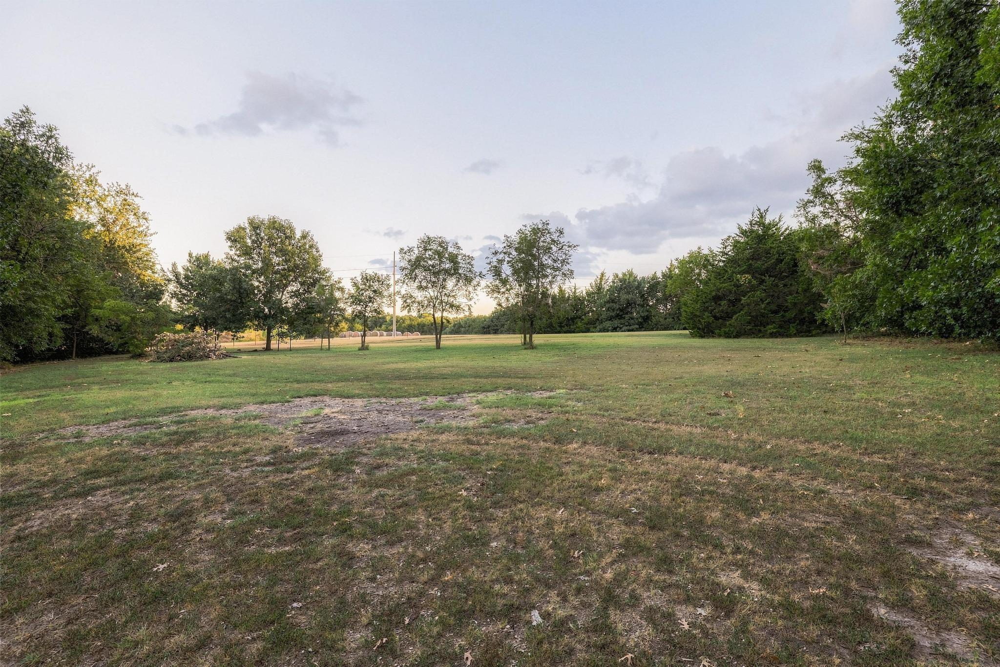 main property photo 21