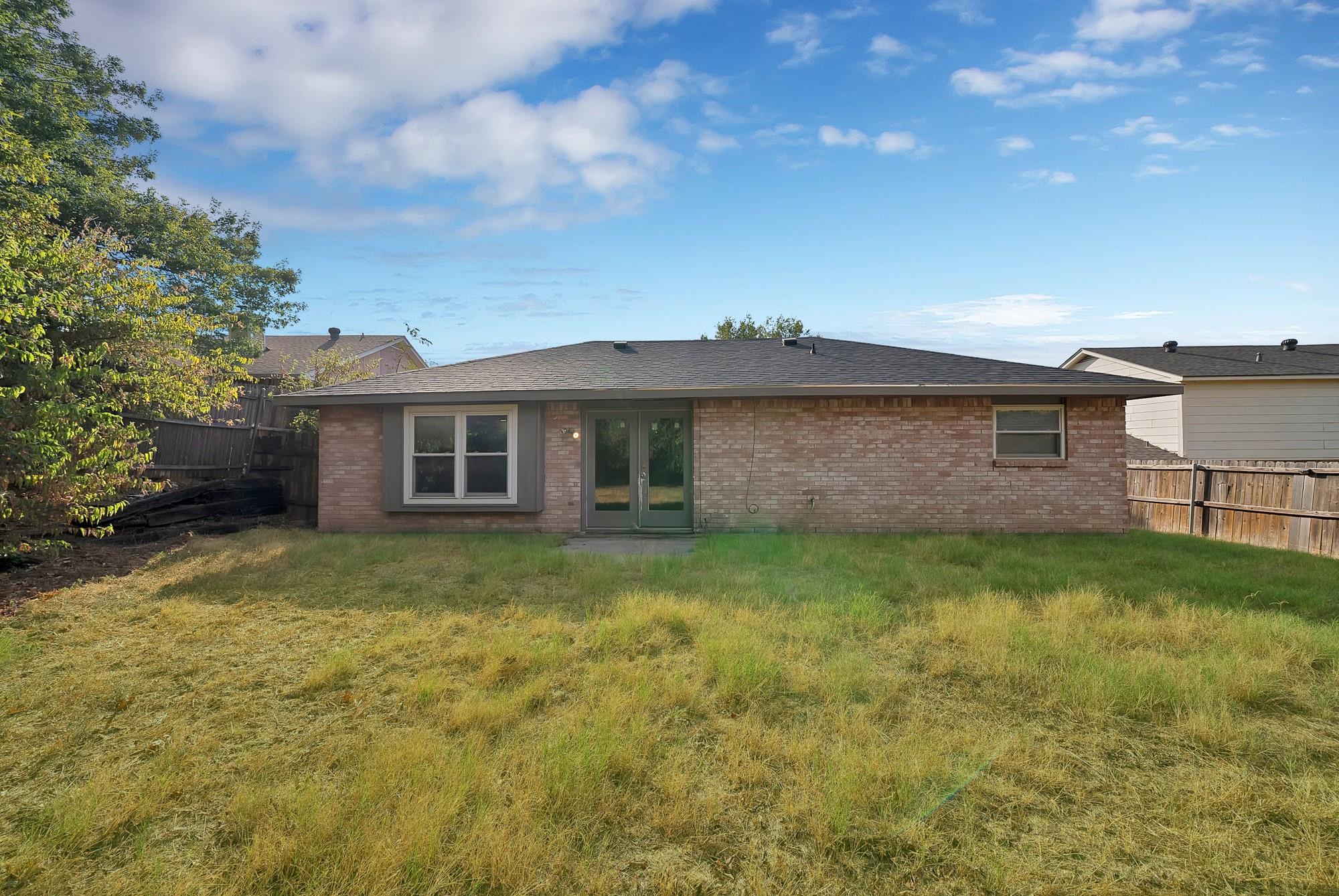 main property photo 22