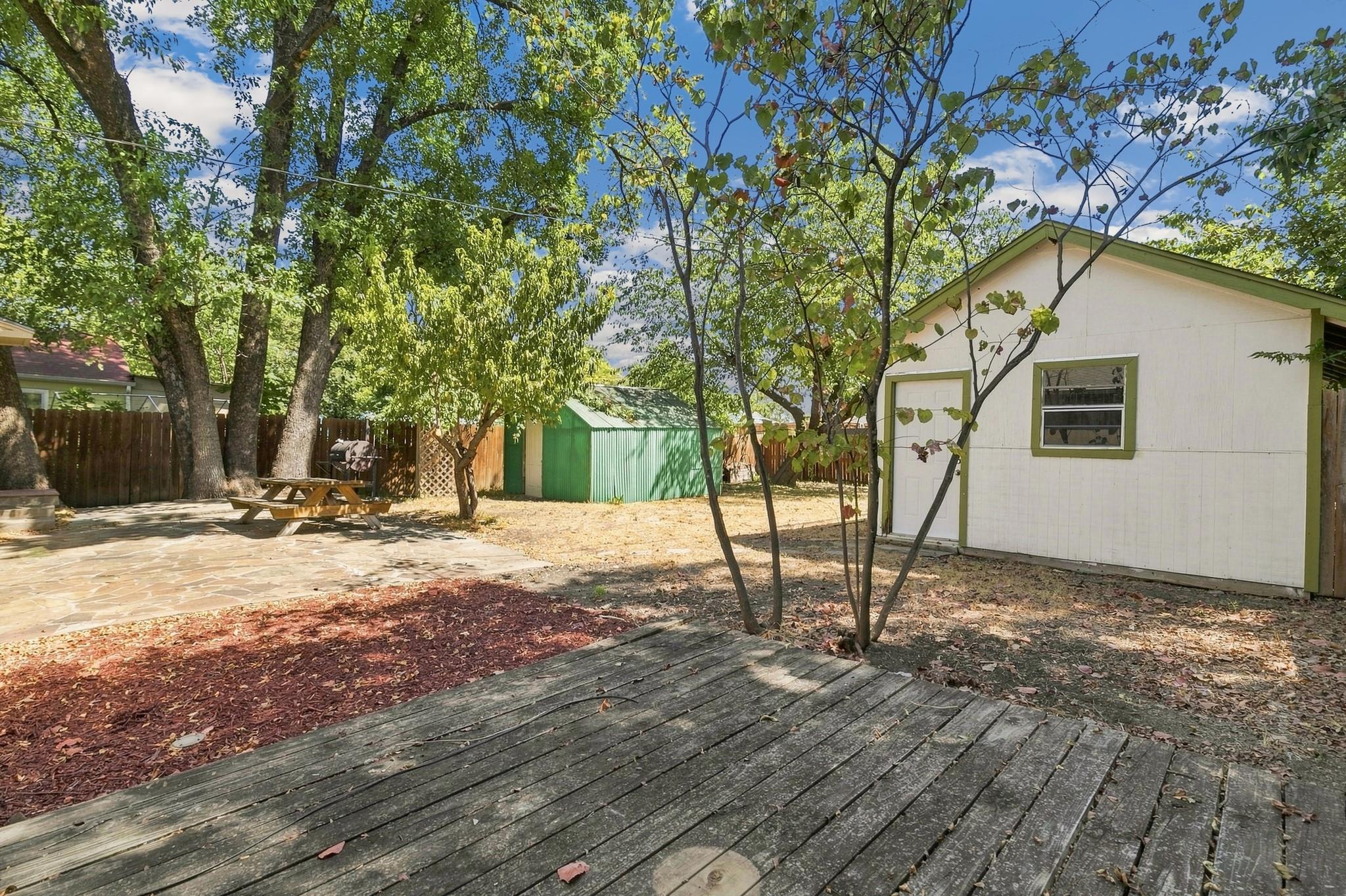 main property photo 26