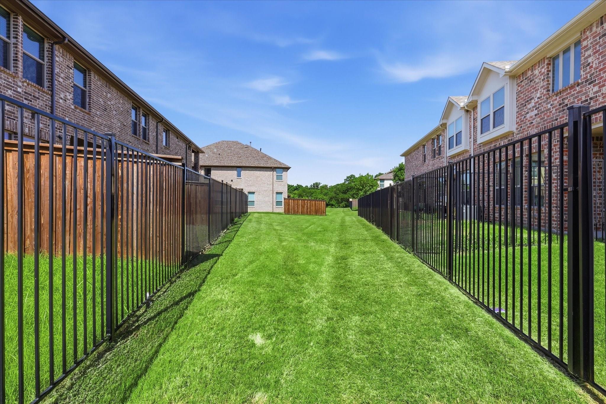 main property photo 26