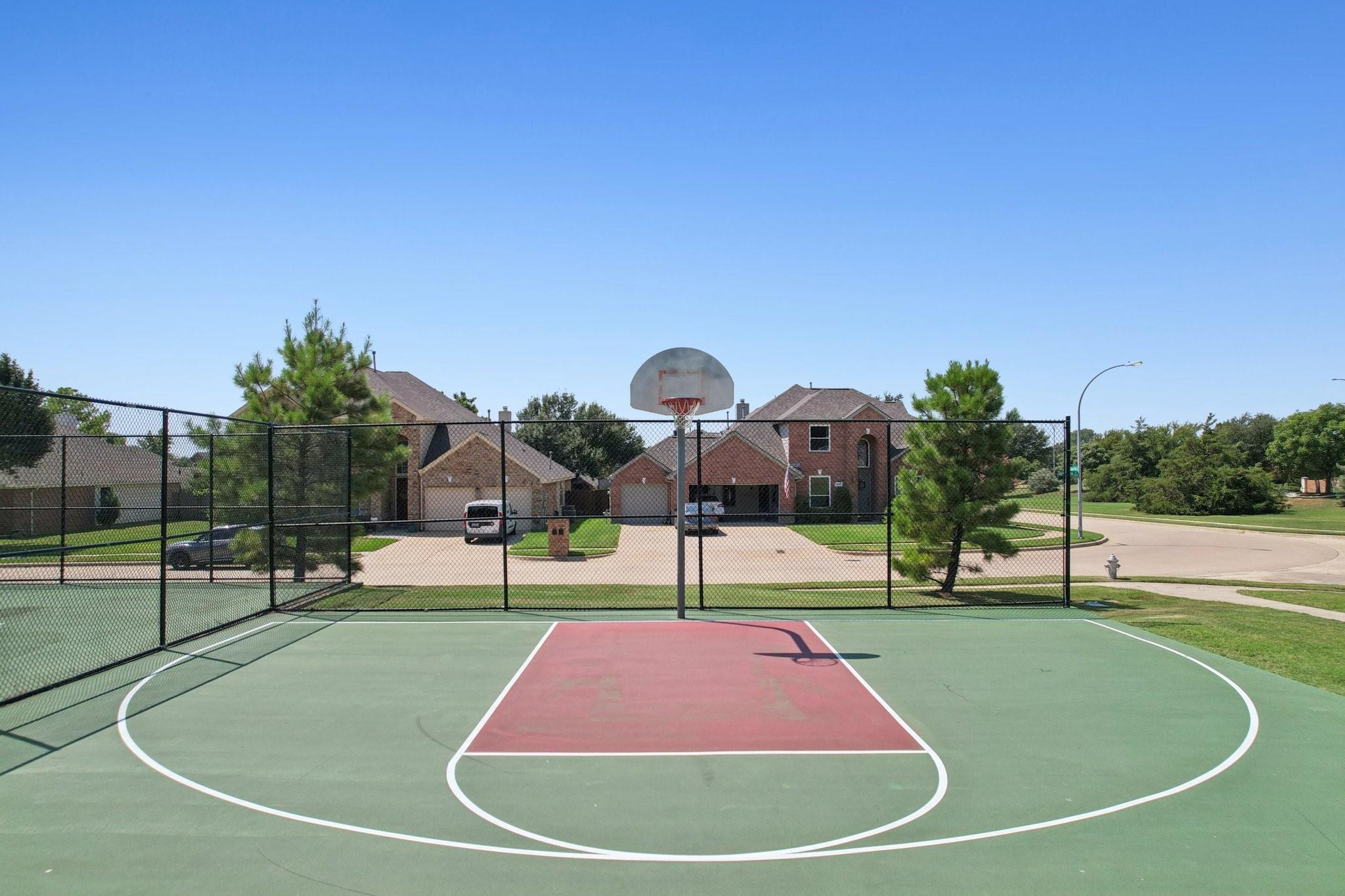 main property photo 31