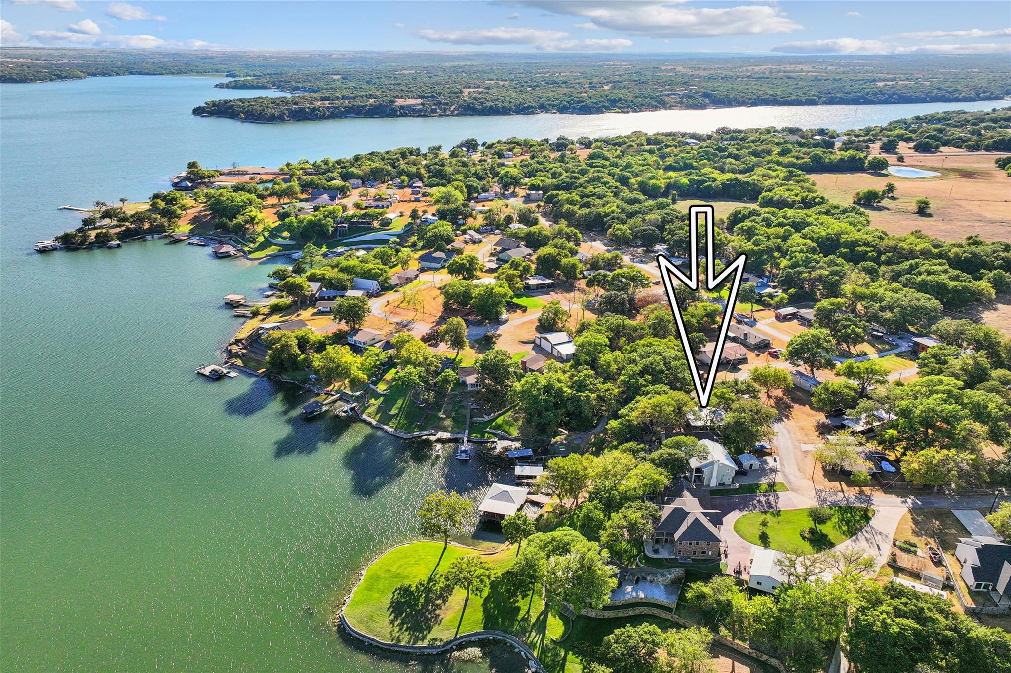 main property photo 25