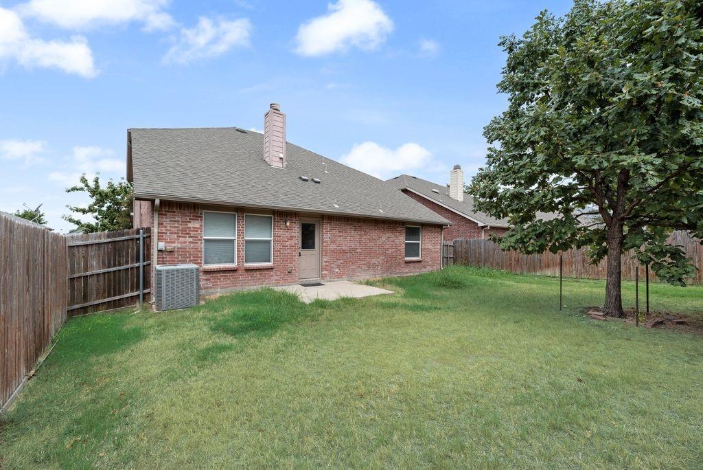 main property photo 20