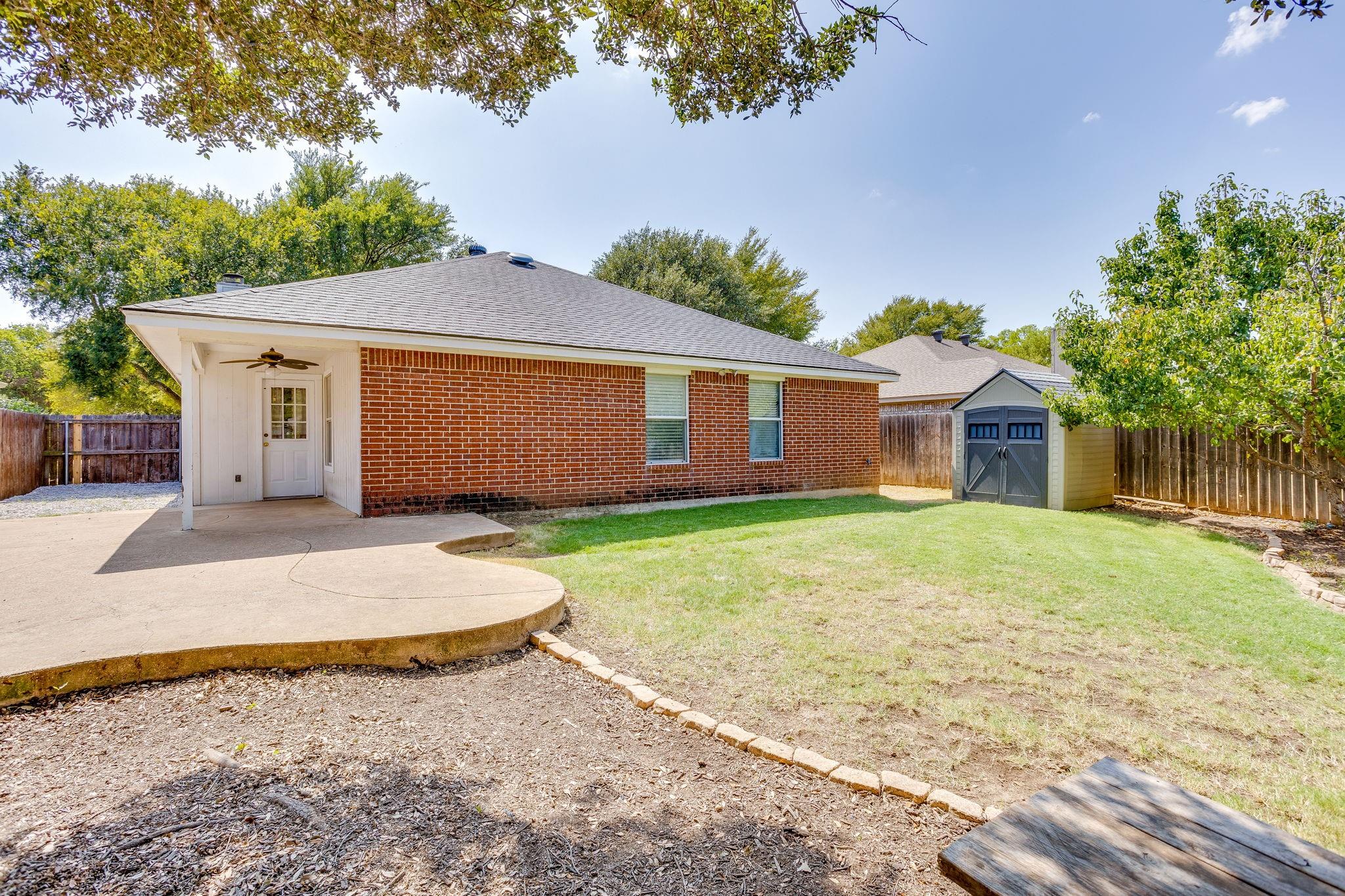 main property photo 37