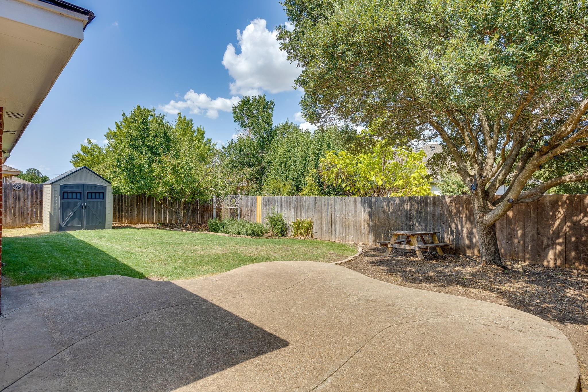 main property photo 39