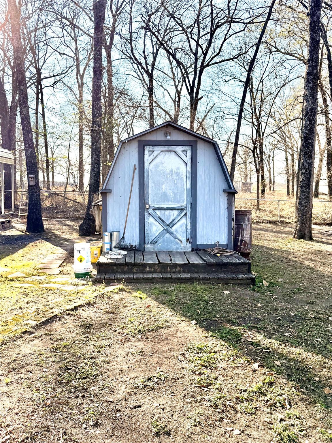 main property photo 20