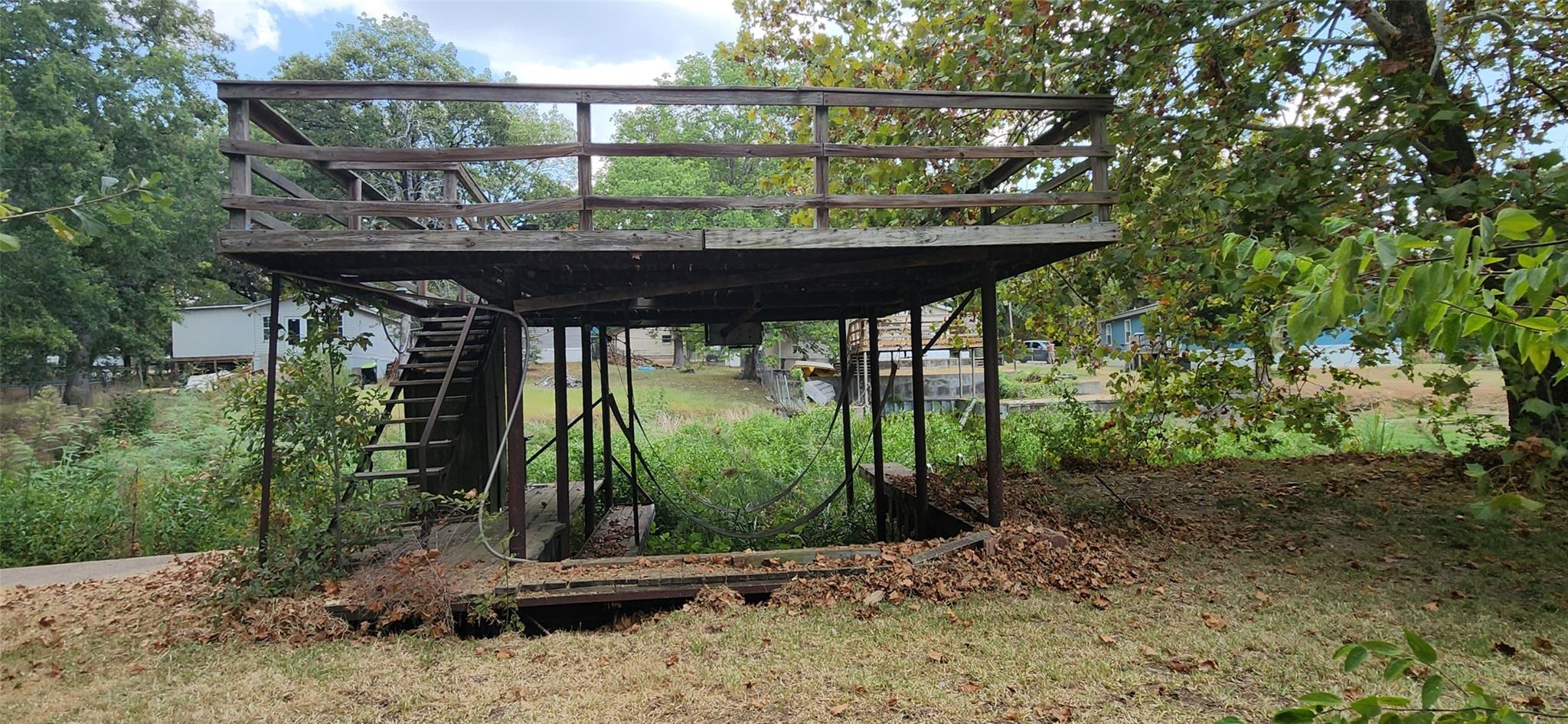 main property photo 9