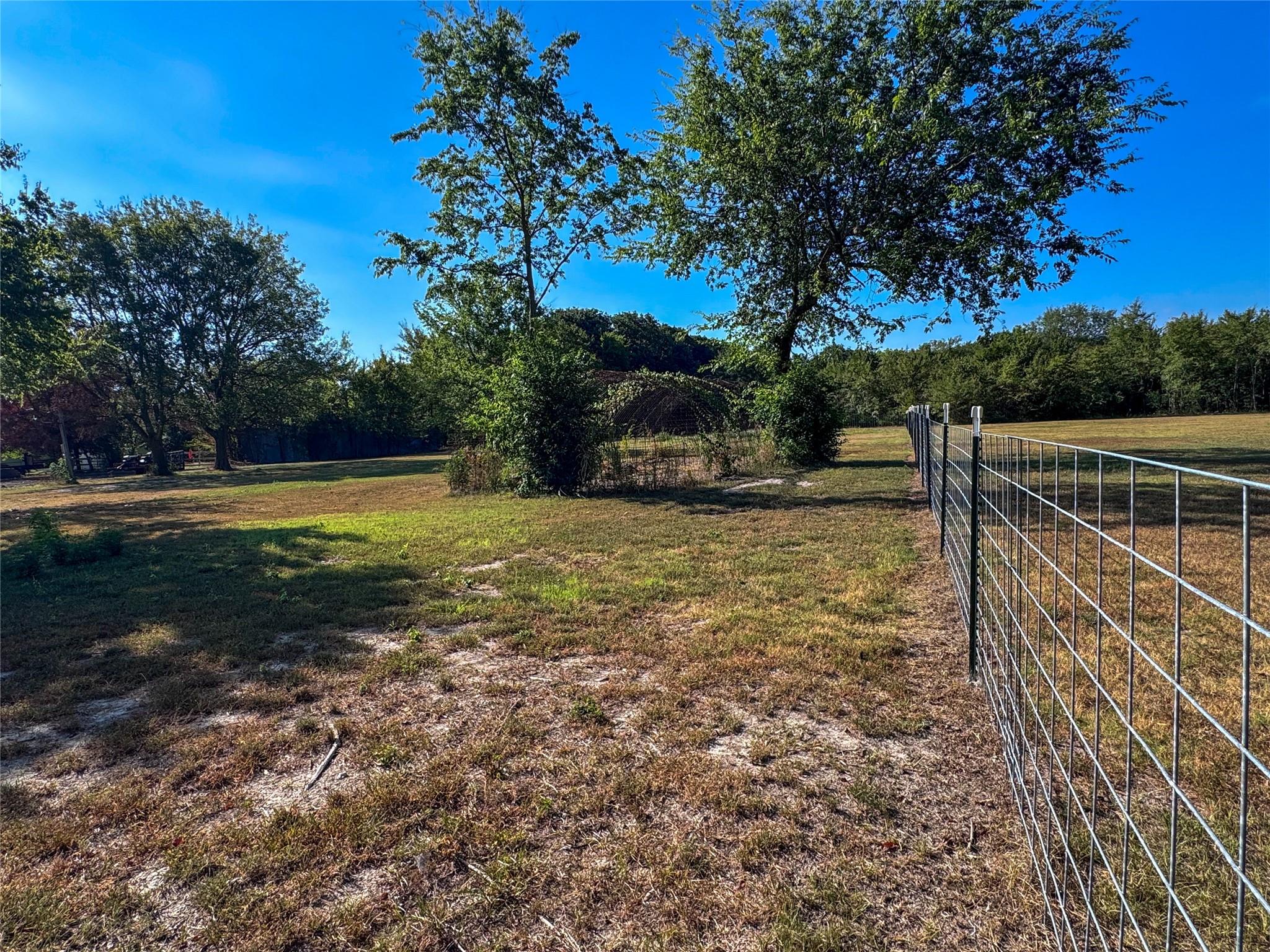 main property photo 26