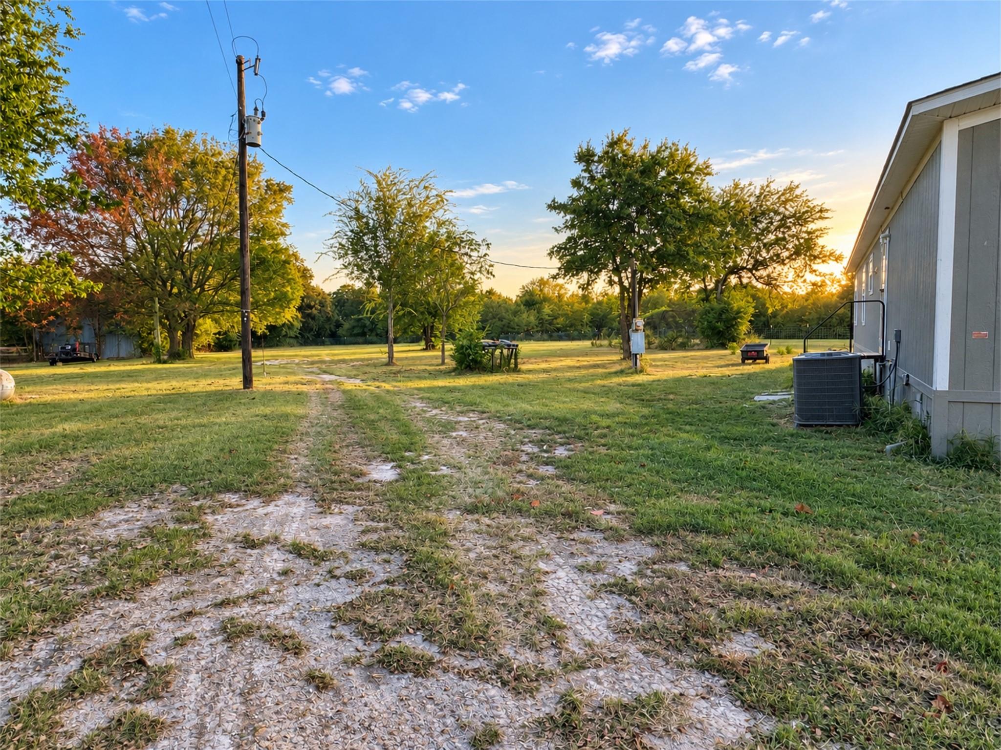 main property photo 31