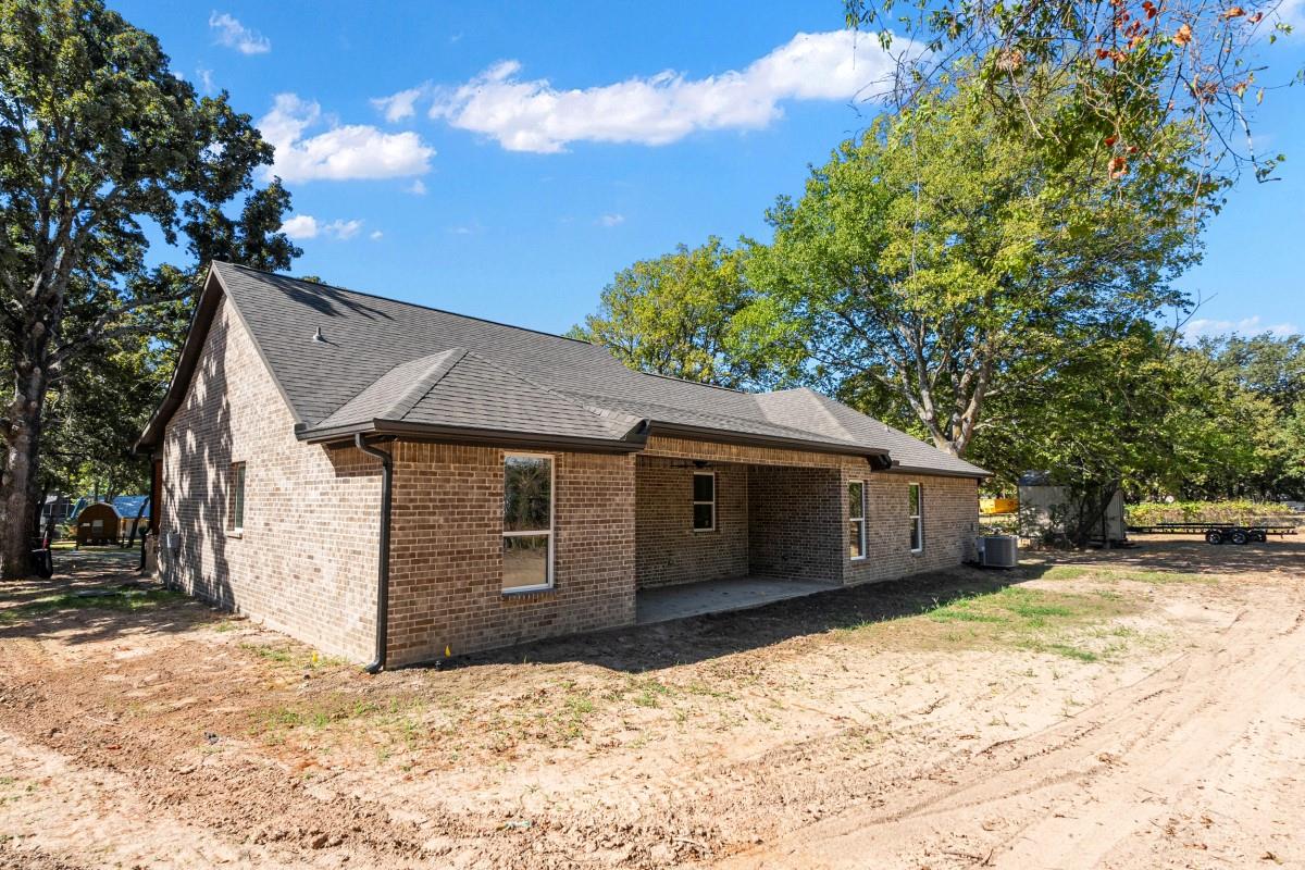 main property photo 36