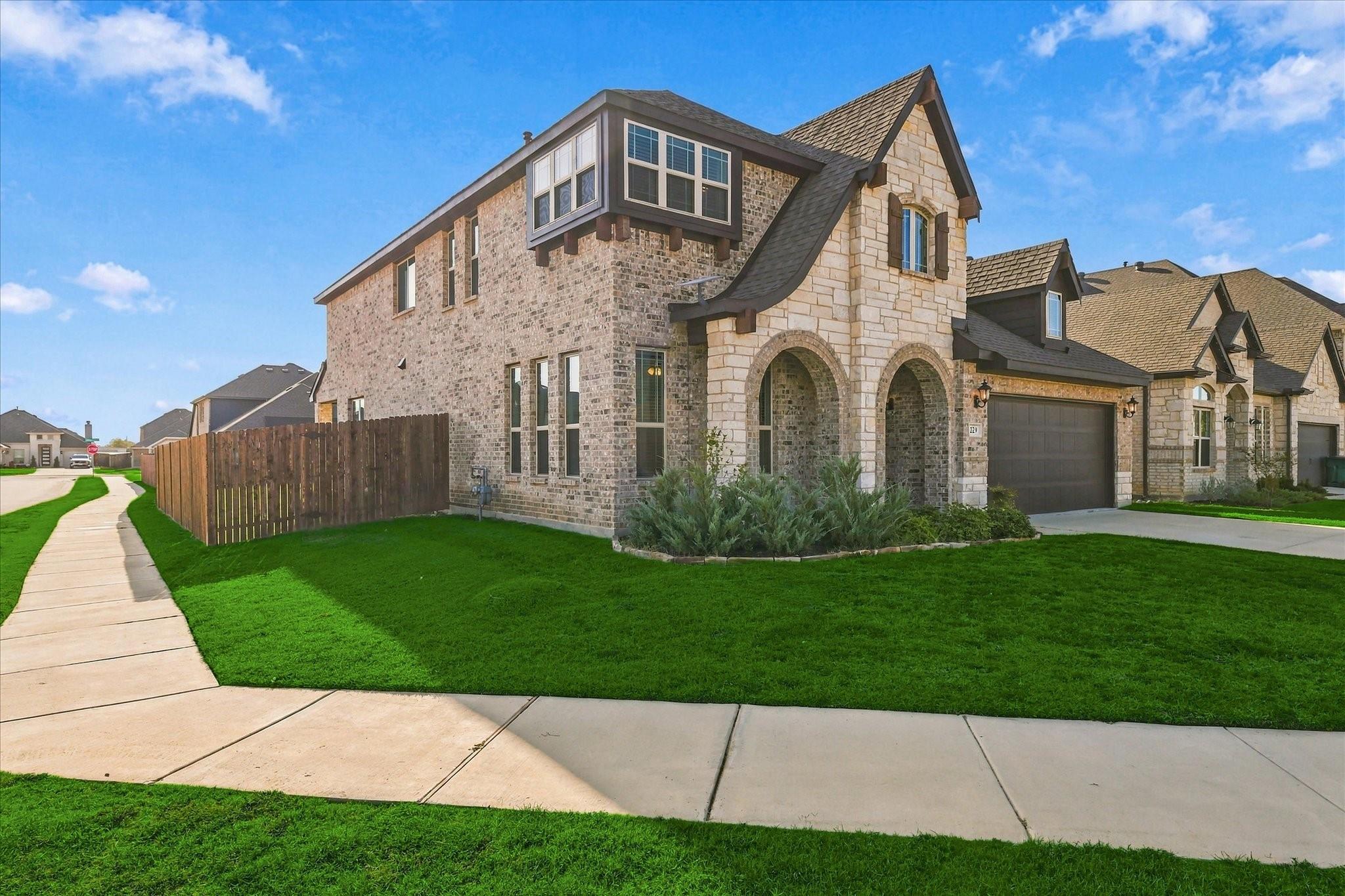 main property photo 1
