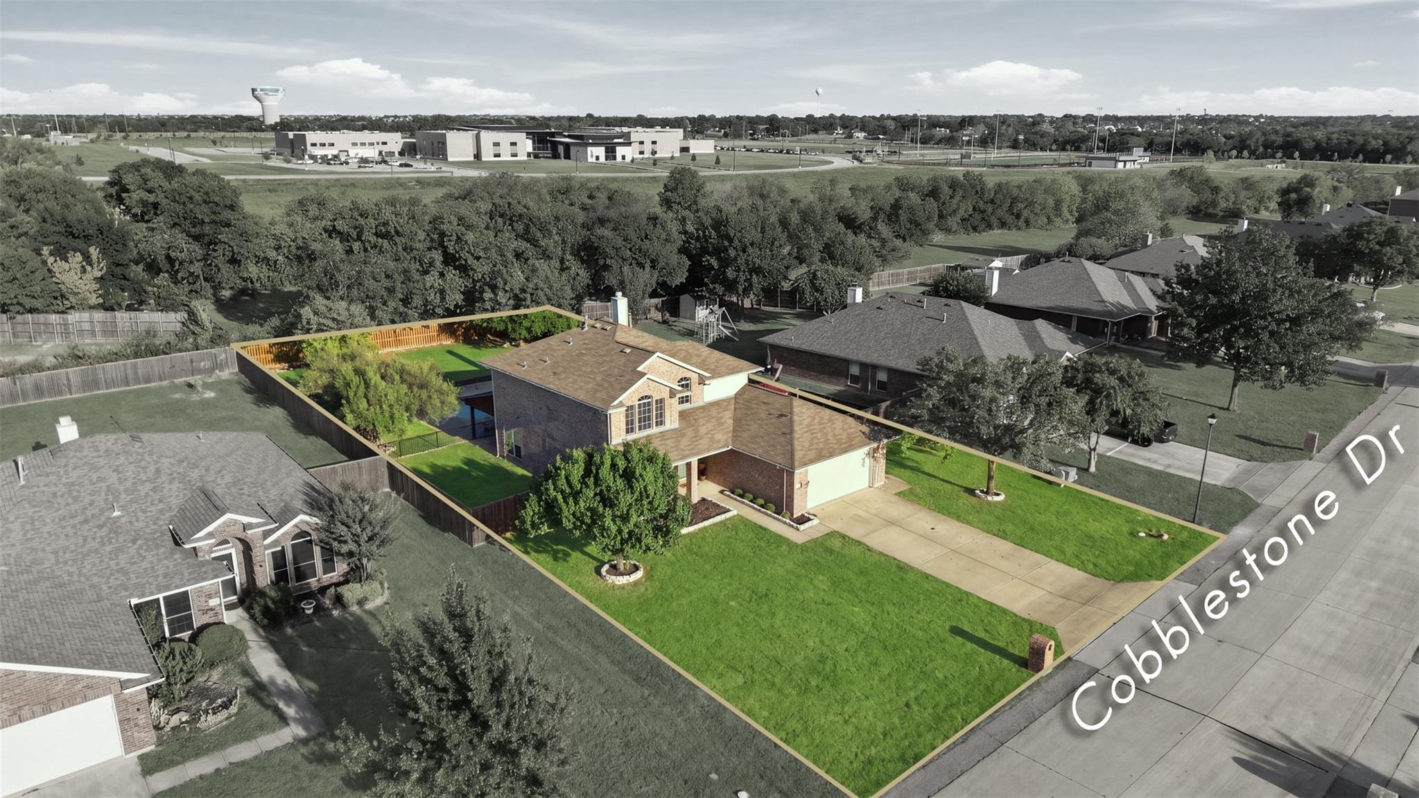 main property photo 36