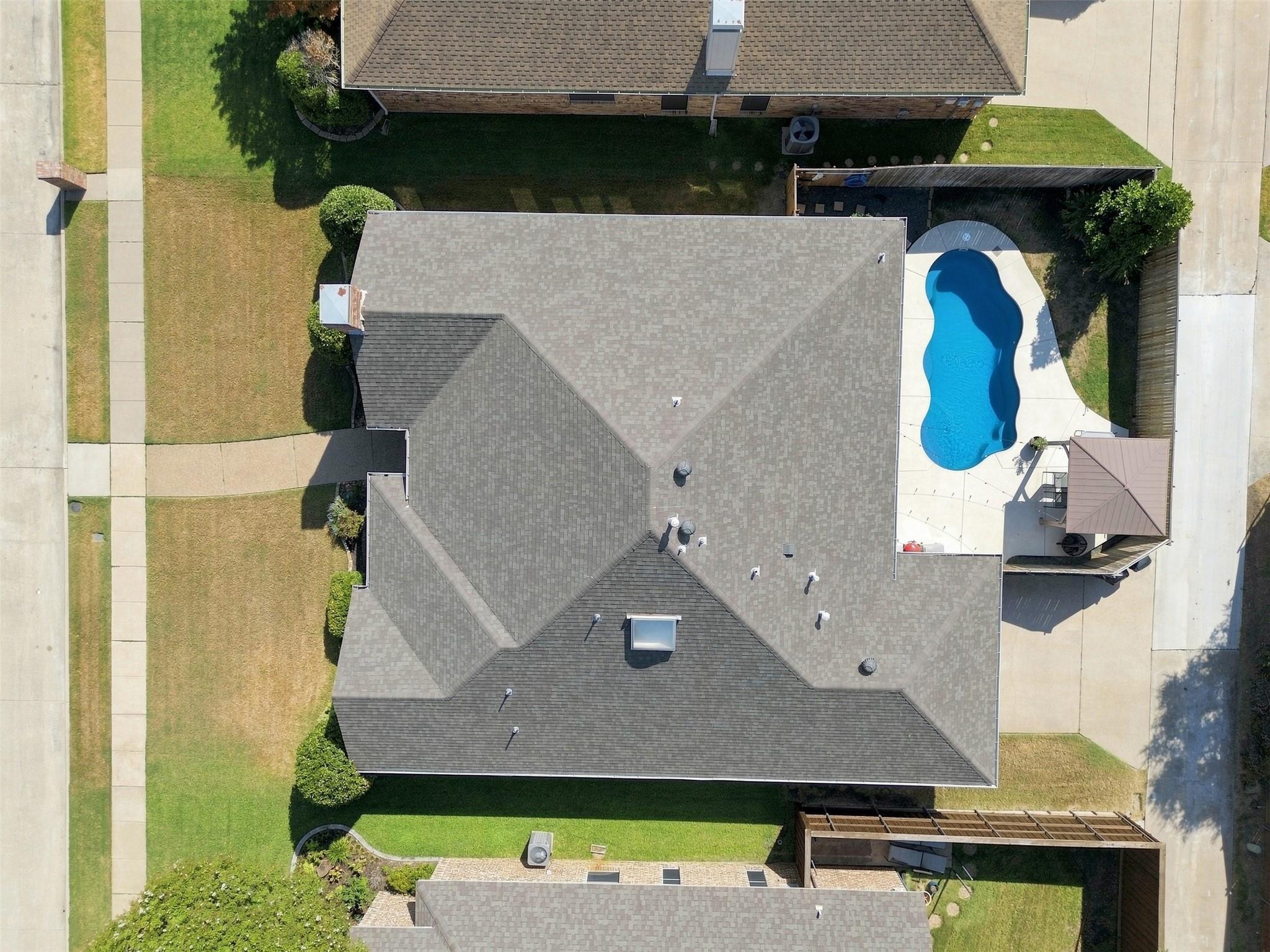 main property photo 36