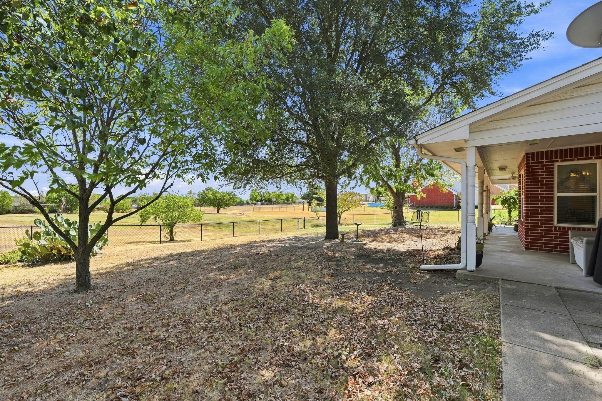 main property photo 20