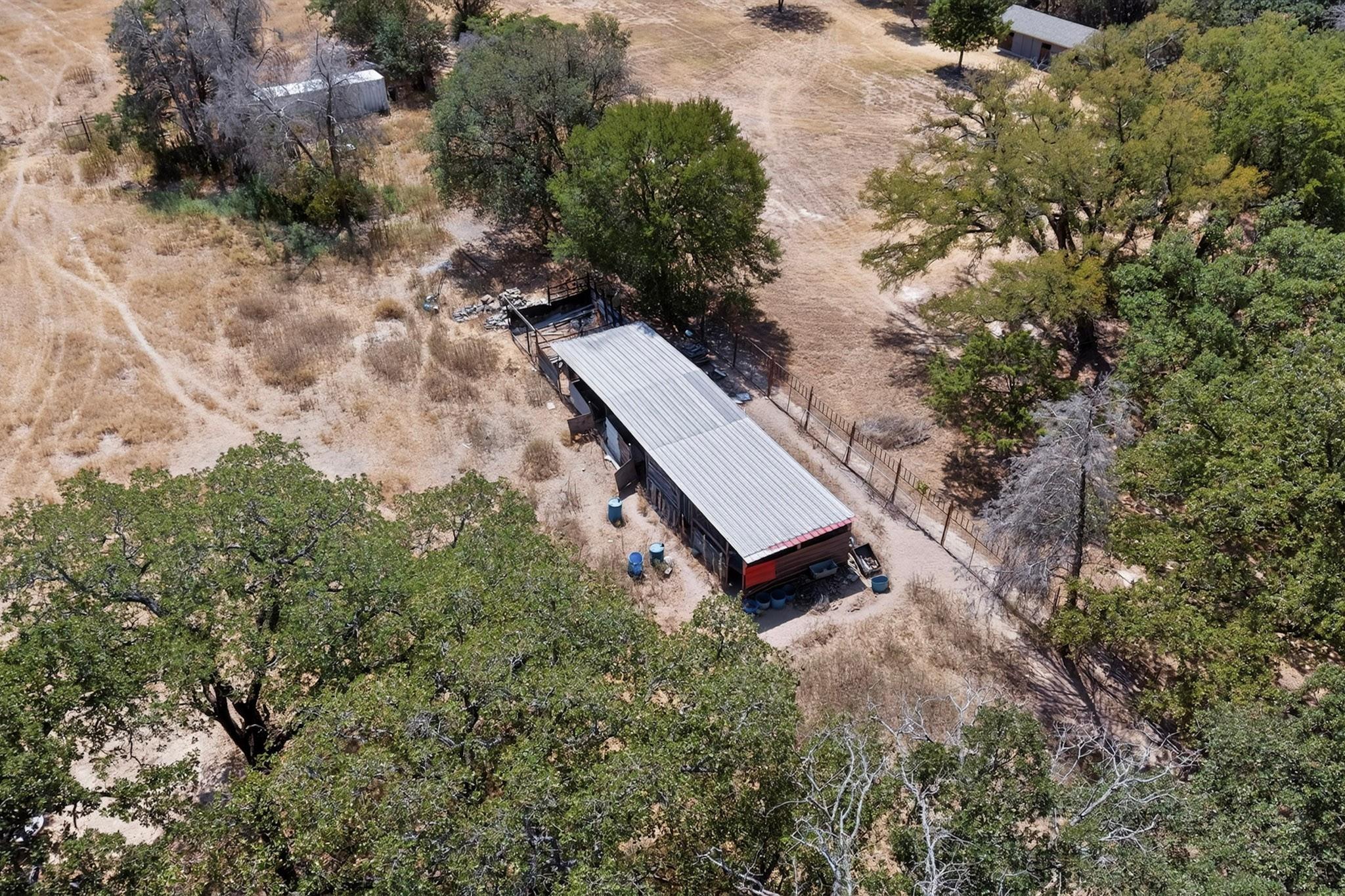 main property photo 12