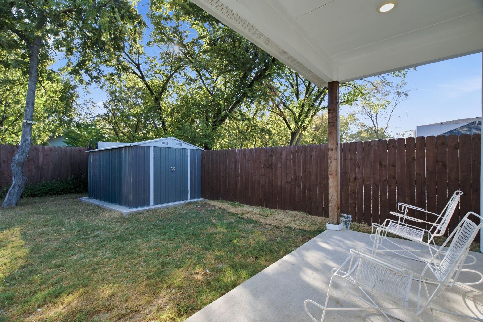 main property photo 27