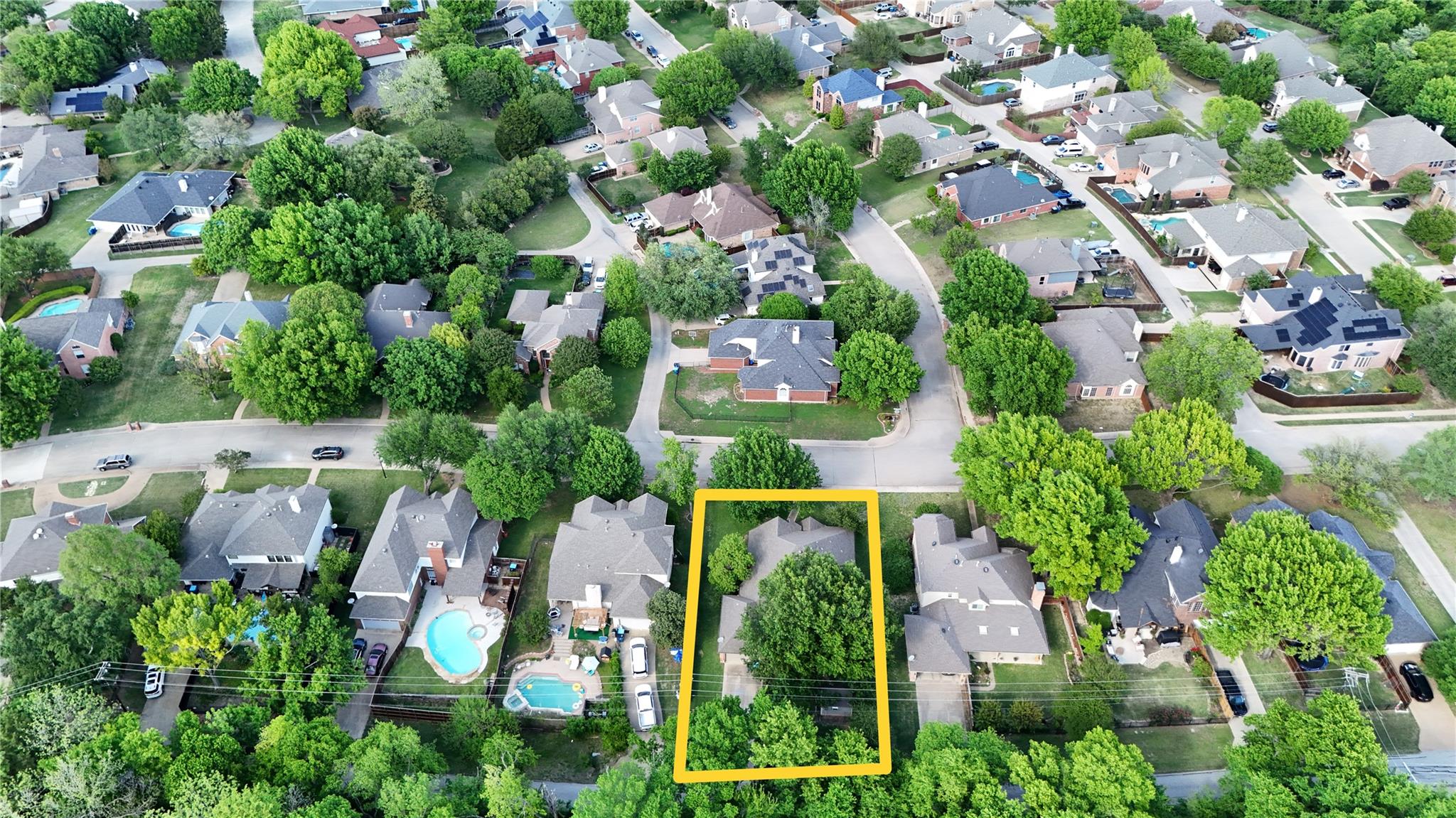 main property photo 30