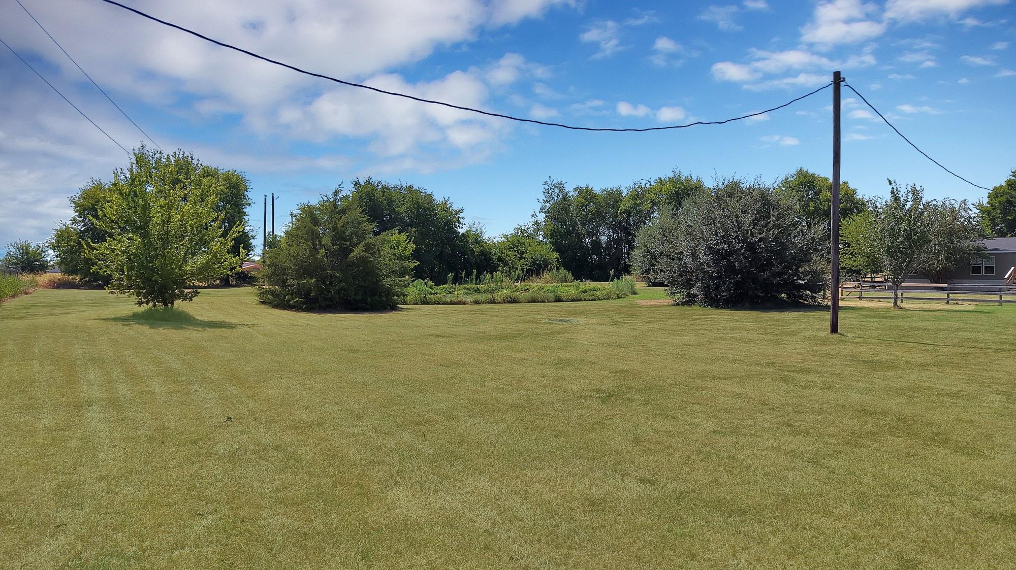 main property photo 31