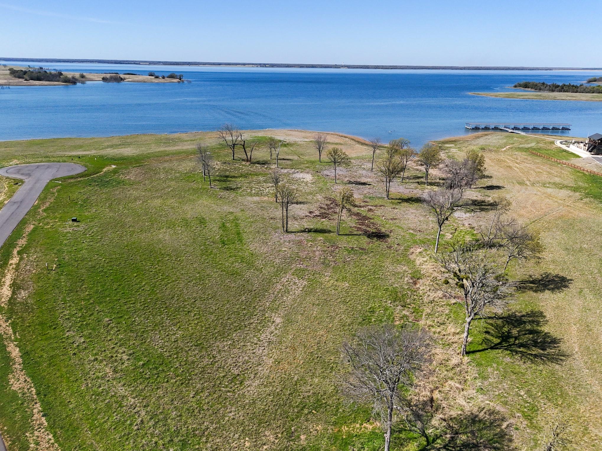 main property photo 26