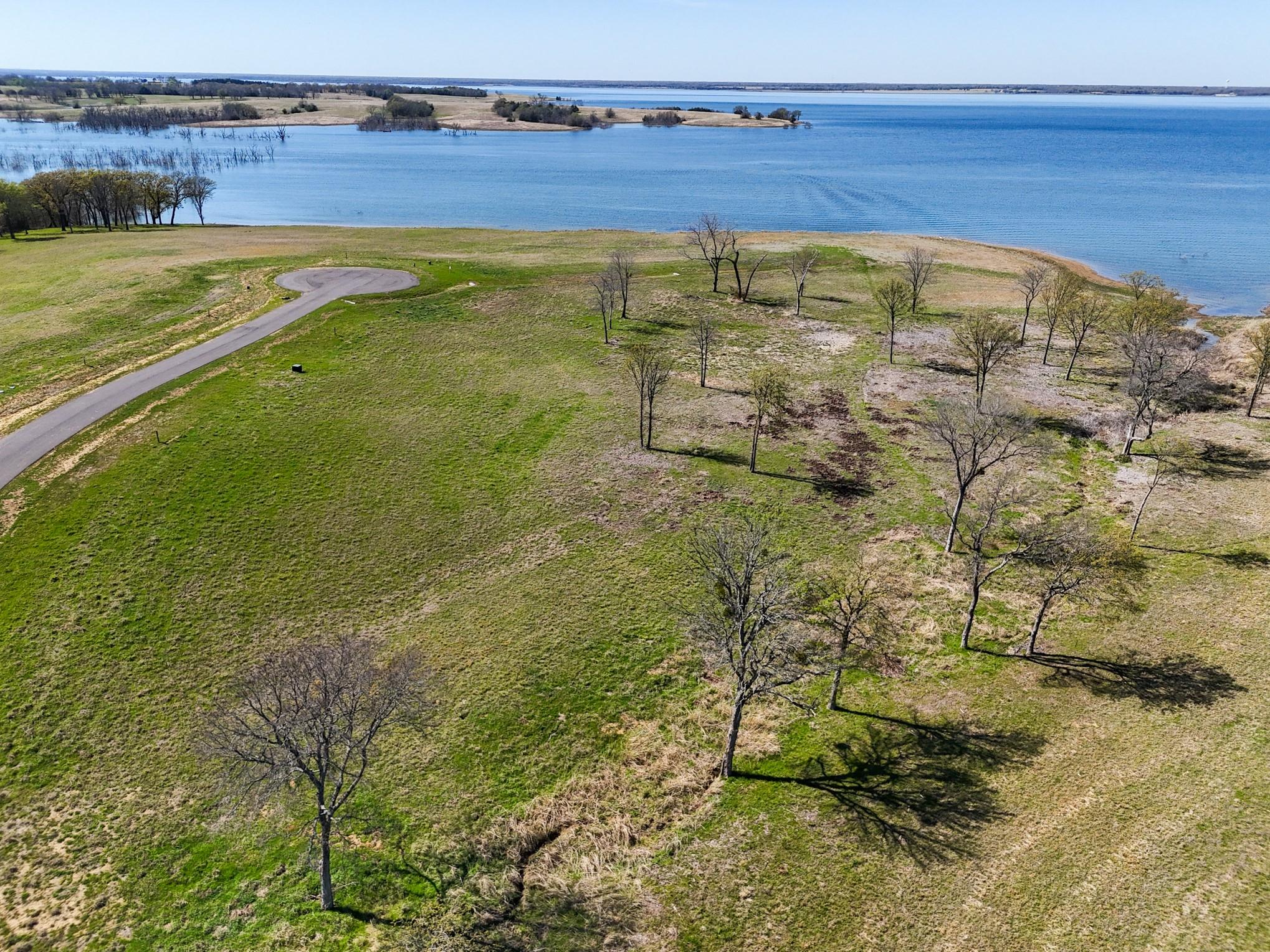 main property photo 27