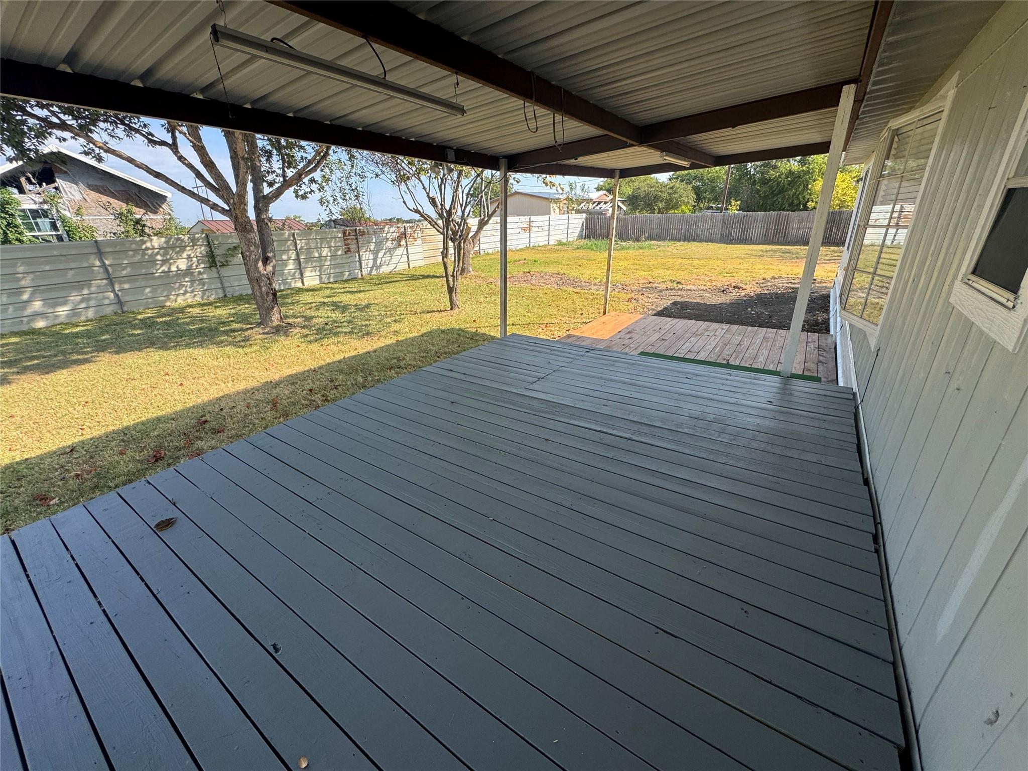 main property photo 18