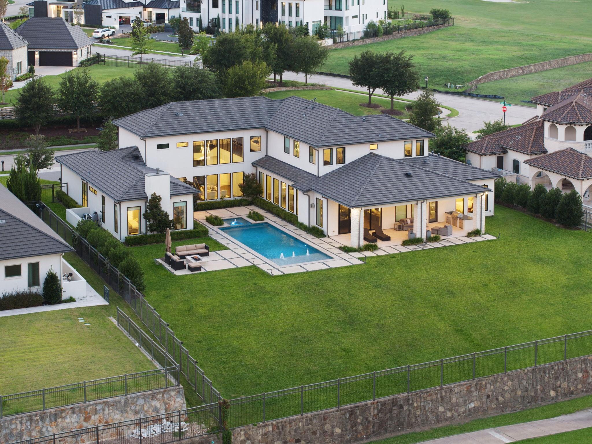 main property photo 38