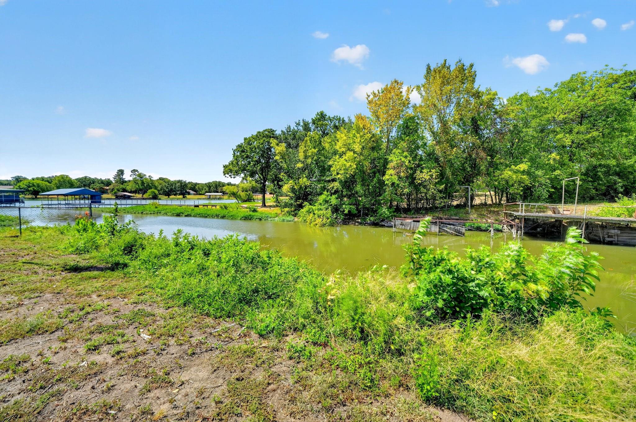 main property photo 13