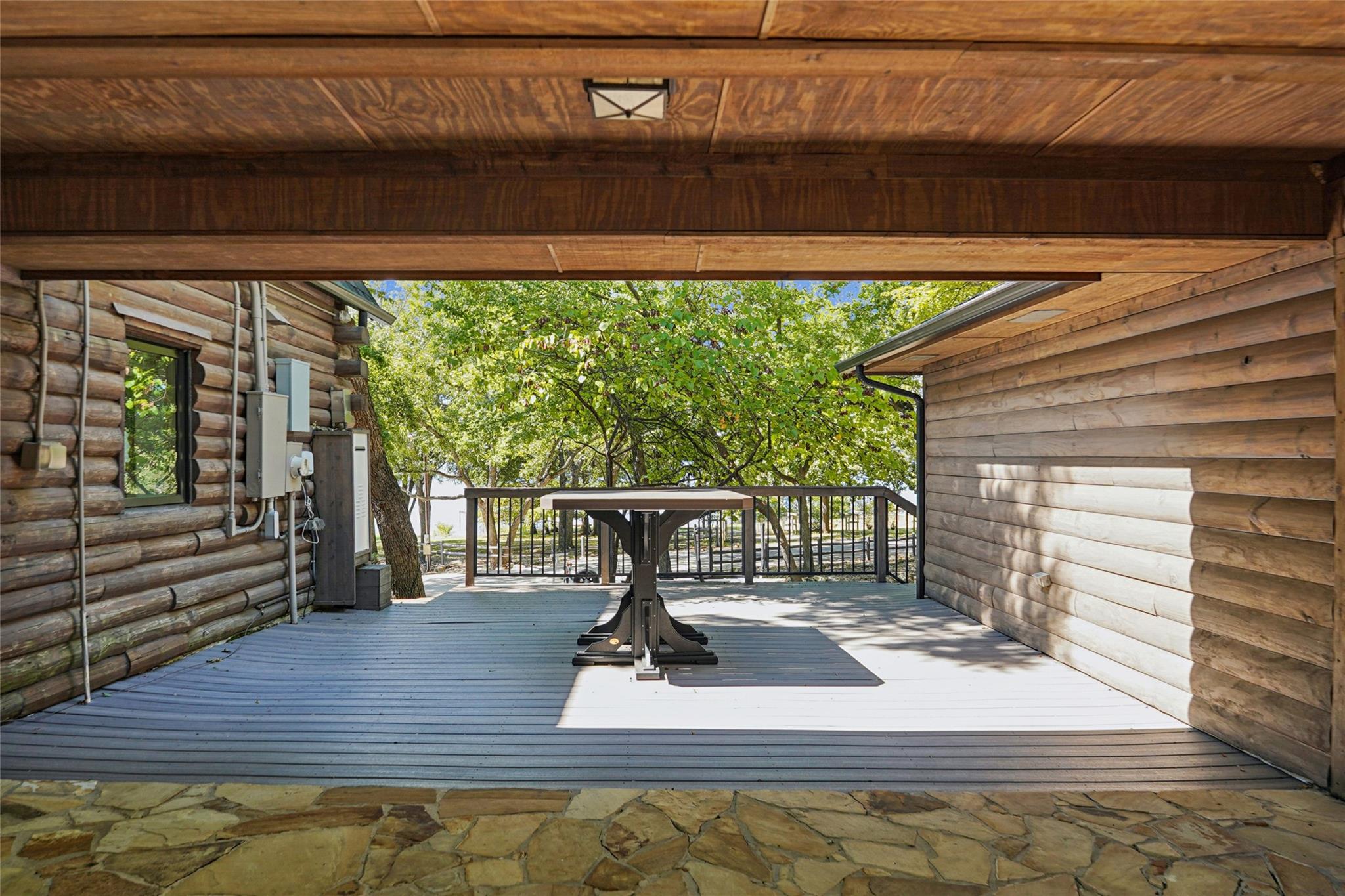 main property photo 23