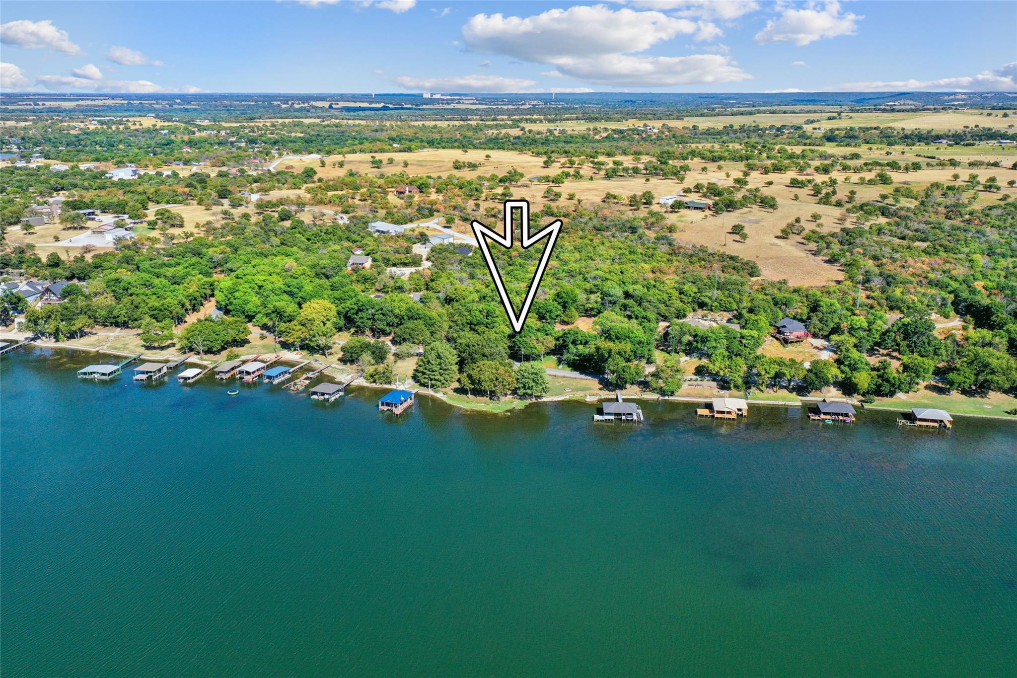 main property photo 30