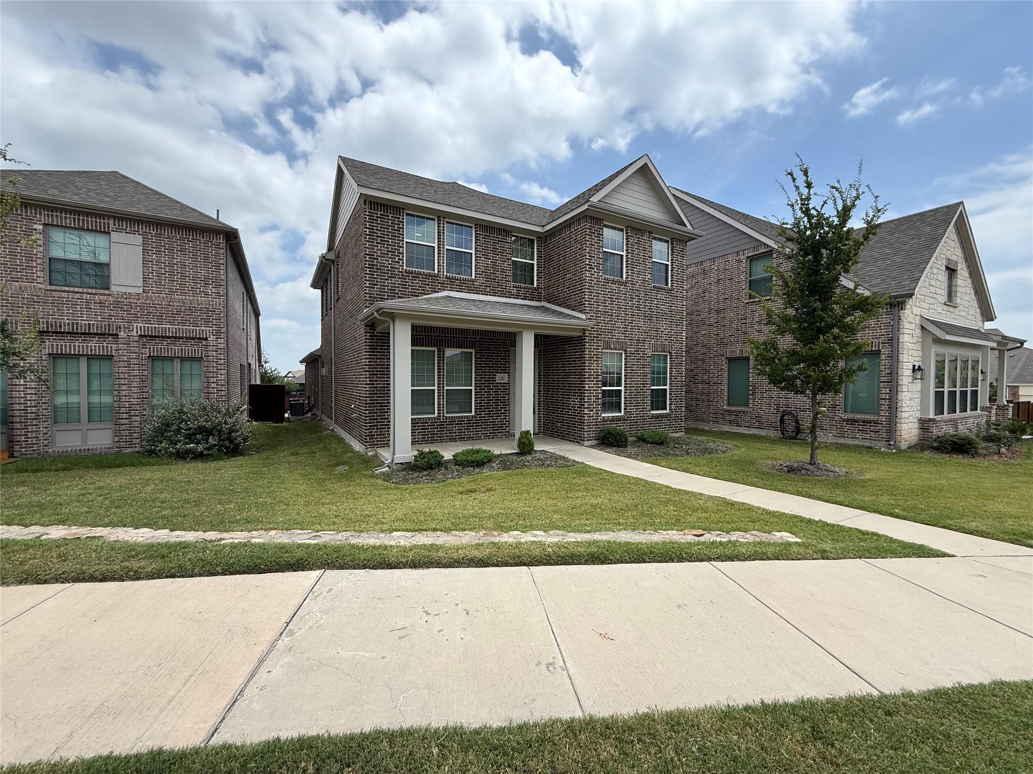 main property photo 1