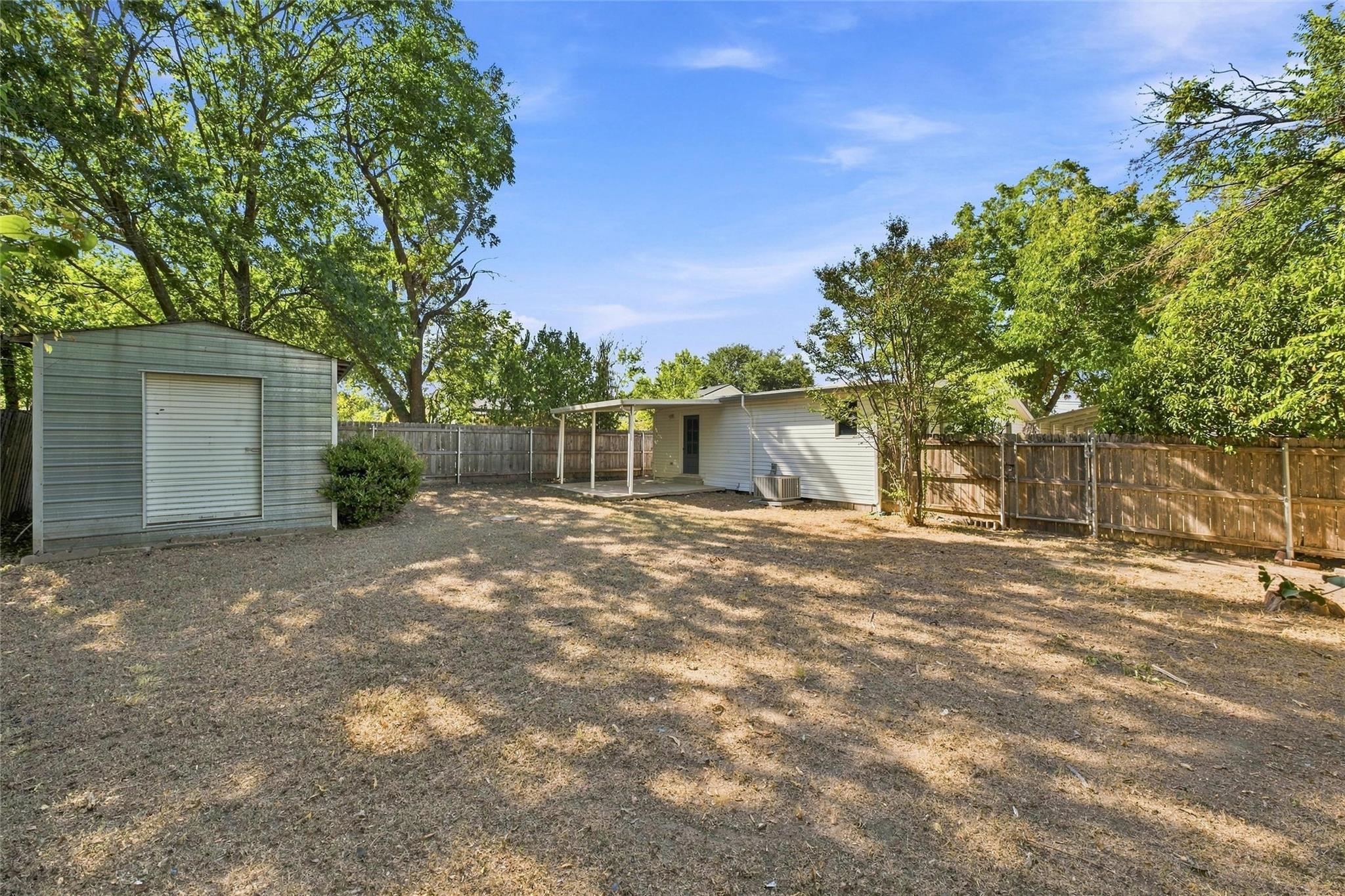 main property photo 15