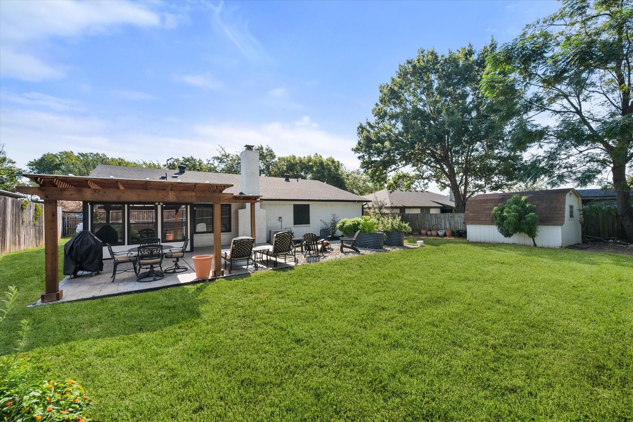 main property photo 31