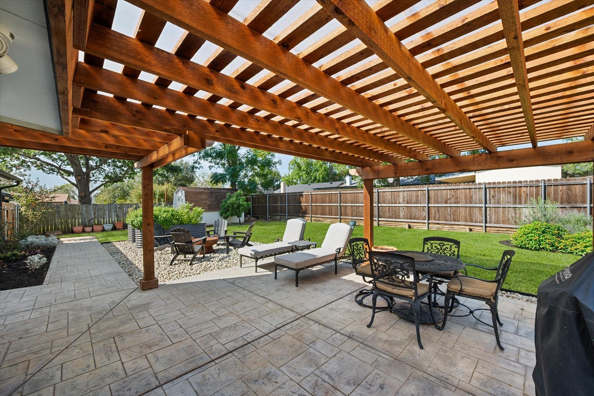 main property photo 33