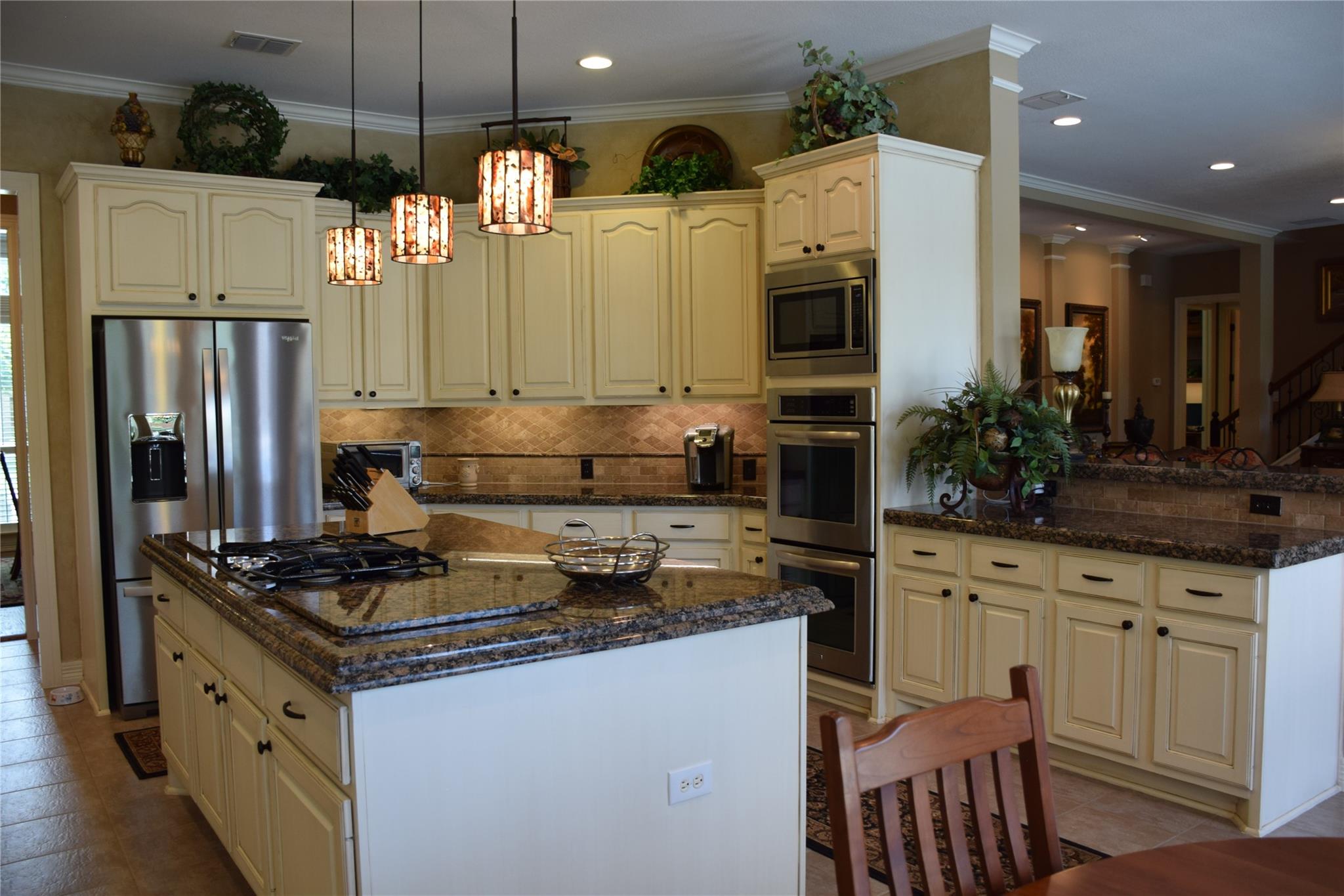 main property photo 14