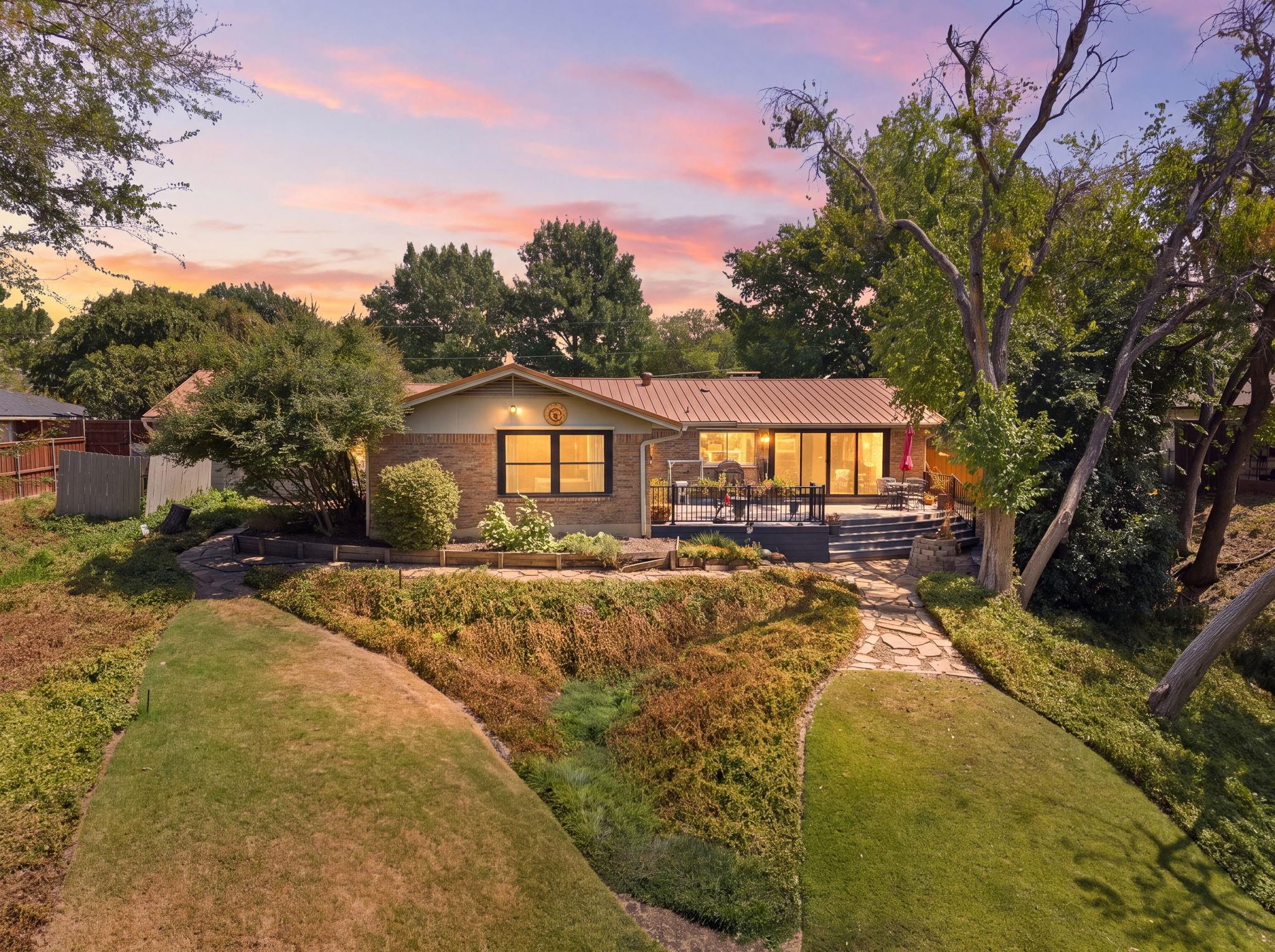main property photo 24