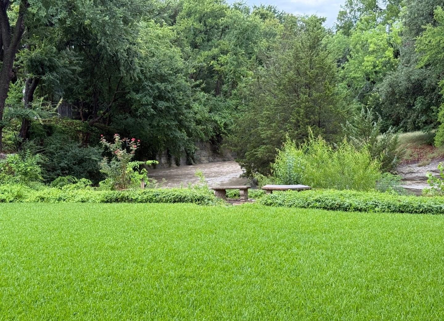 main property photo 35